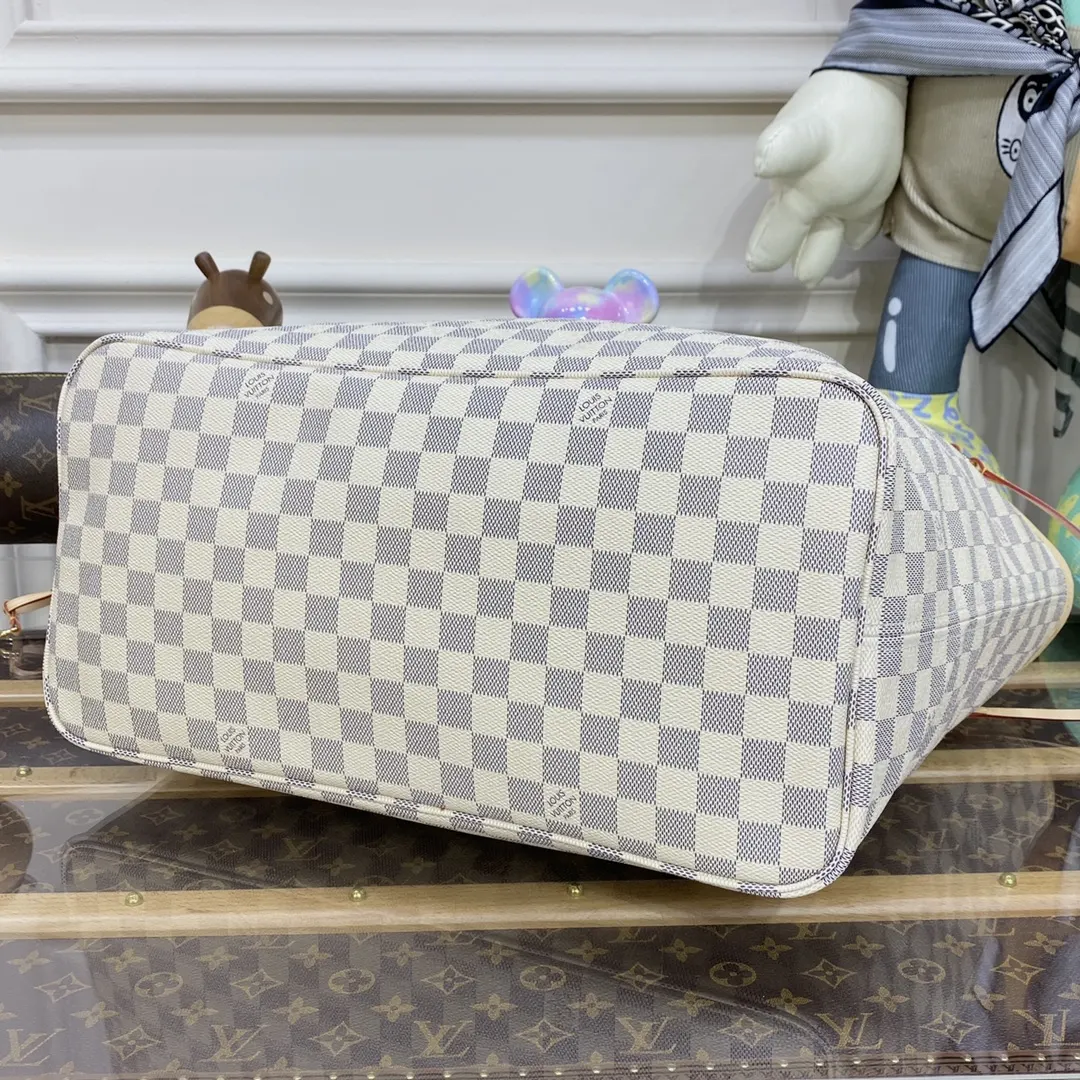 Neverfull 老花 帆布 手拿包 精致手拿款