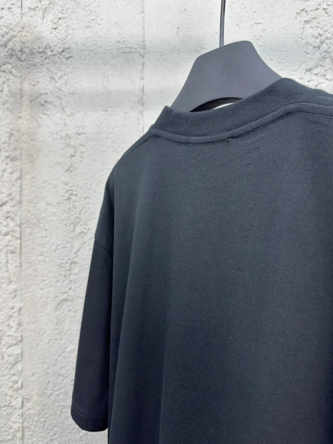 Balenciaga 黑色 Logo 短袖T恤(數字9) Balenciaga 黑色 Logo 短袖T恤(數字9)