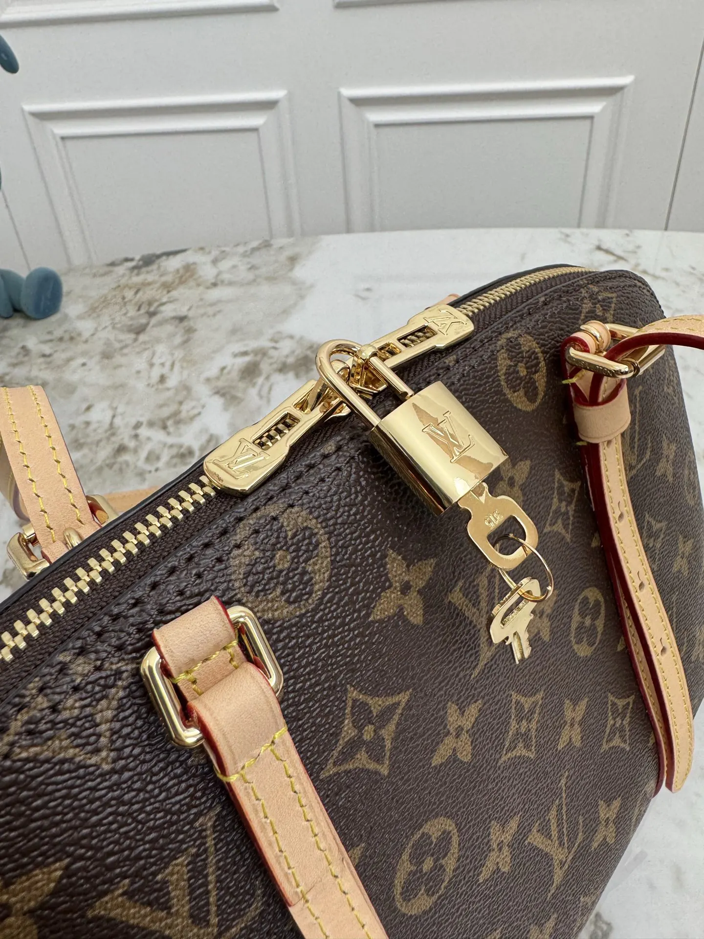 Louis Vuitton Alma 老花 手提包 实拍款01