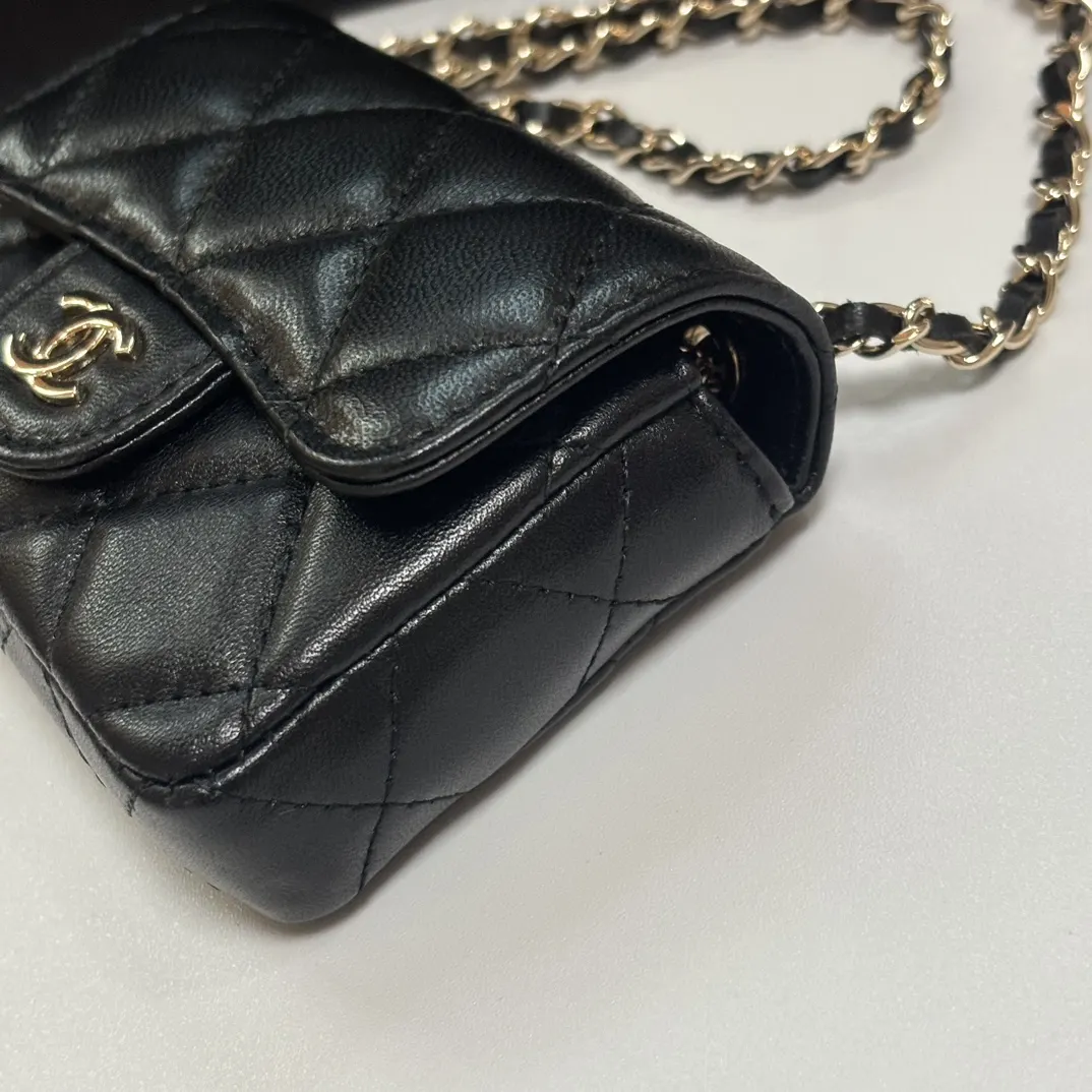 Chanel 黑色牛皮链条包 礼盒