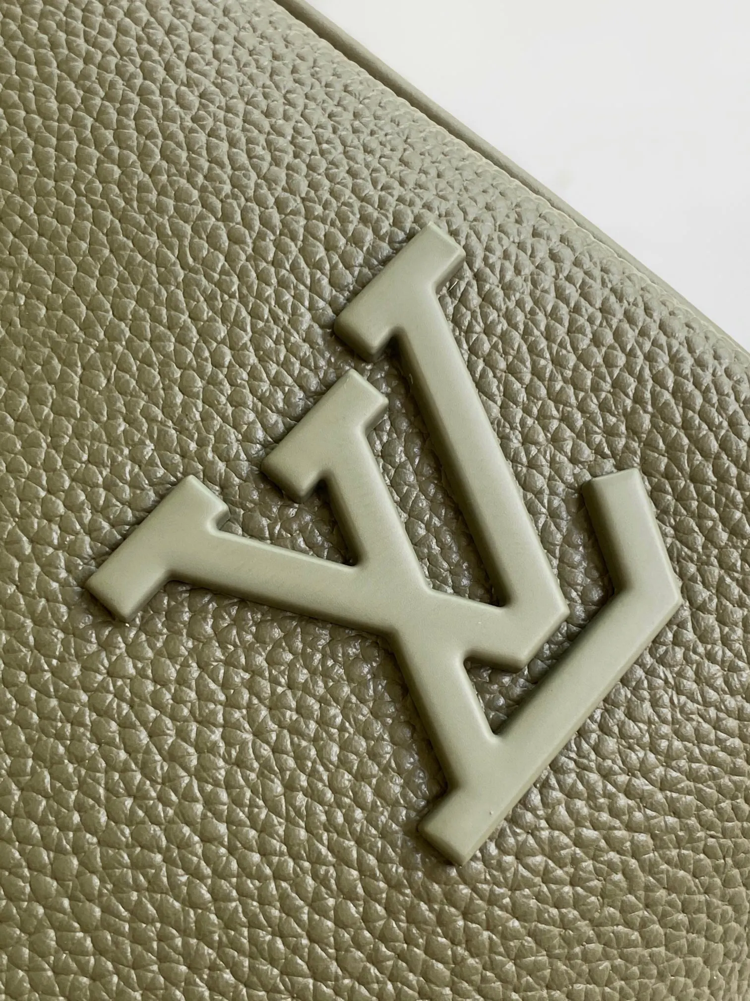 Keepall Mo旅行袋 大容量旅行款