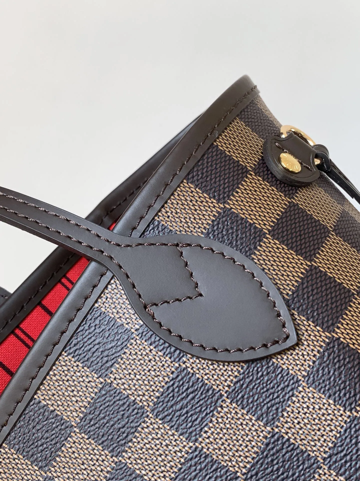 LV Neverfull 金色 牛皮 手拿包 精致手拿款