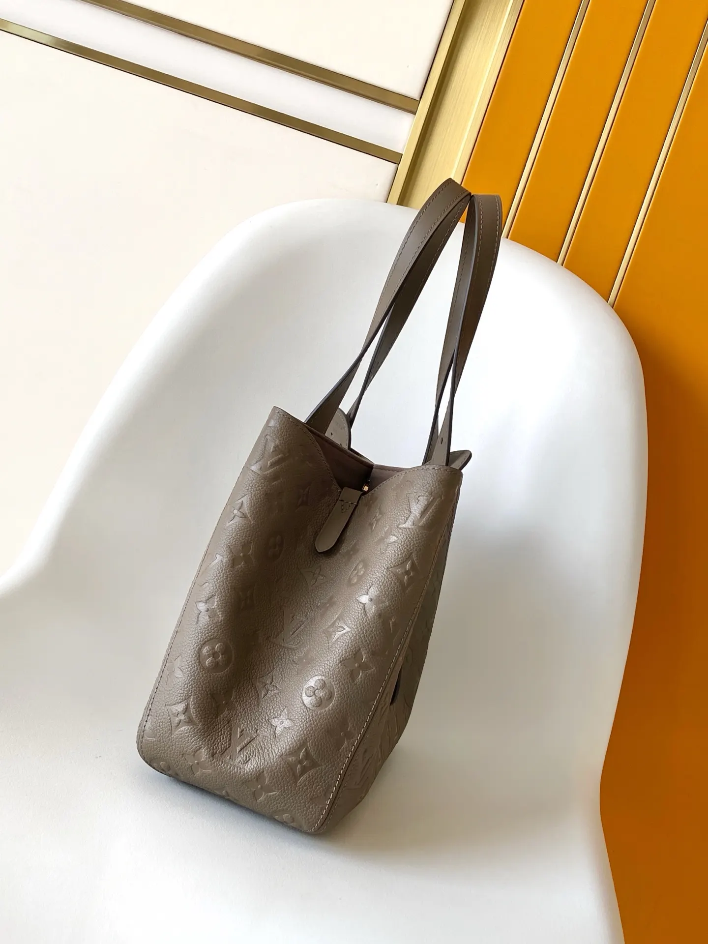 LV Hobo 黑色 灰色 牛皮 托特包 大容量托特款