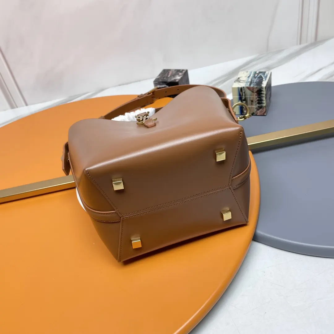 Bucket Bag Casual Leather