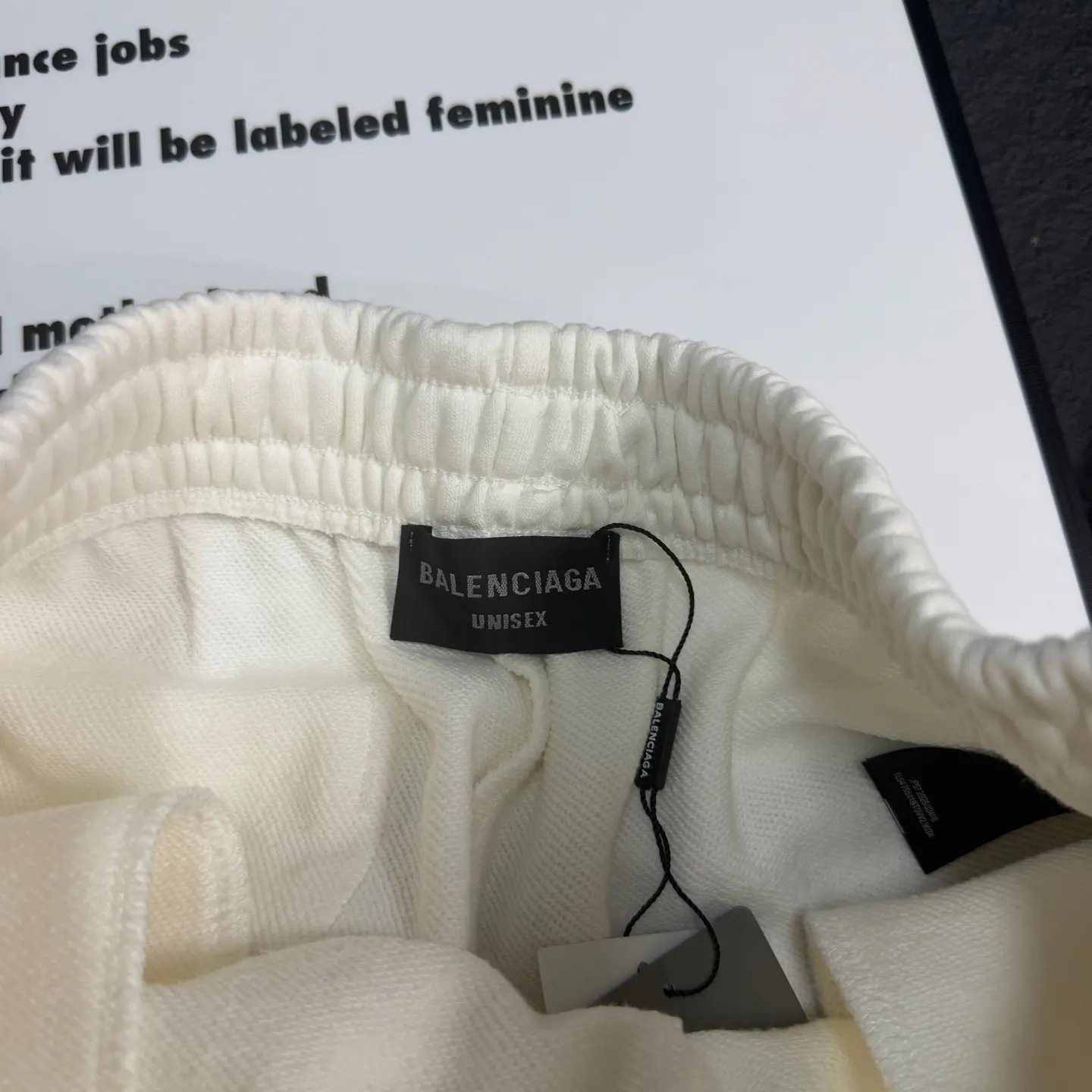 Balenciaga 白色 纯棉 Logo 短裤 宽松休闲
