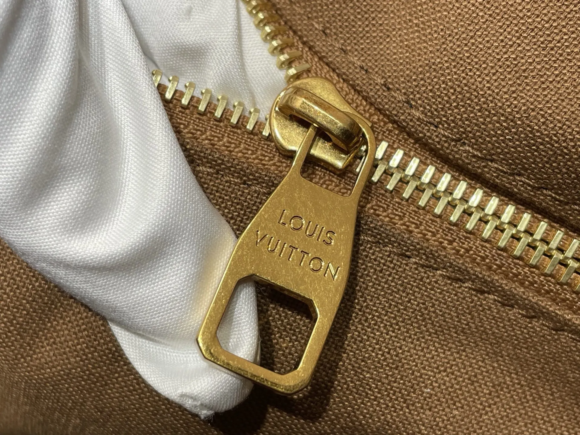 Style 11 Style Image 9 Style 11 Style Image 9