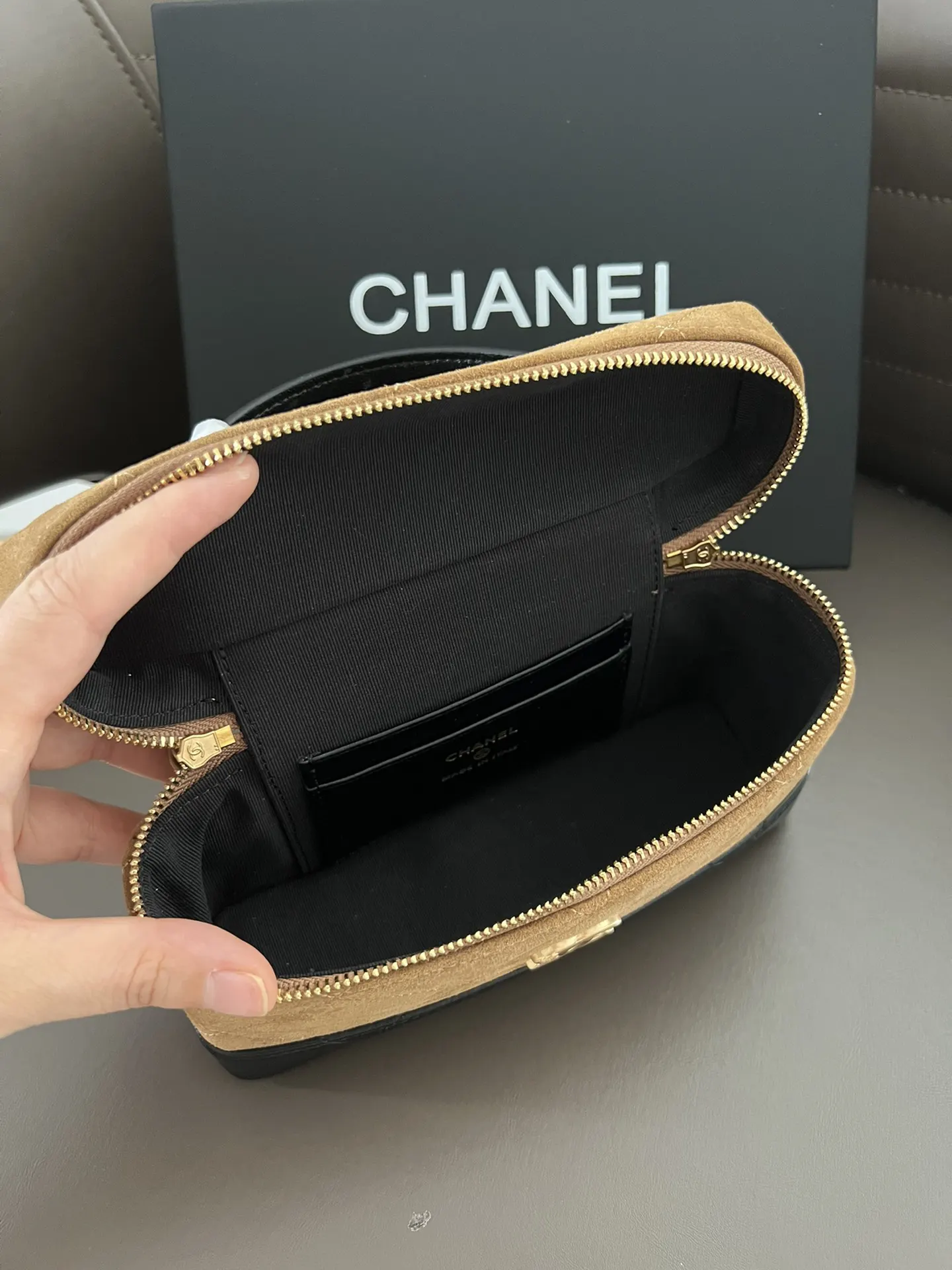 Black Gold Top Handle Bag Classic