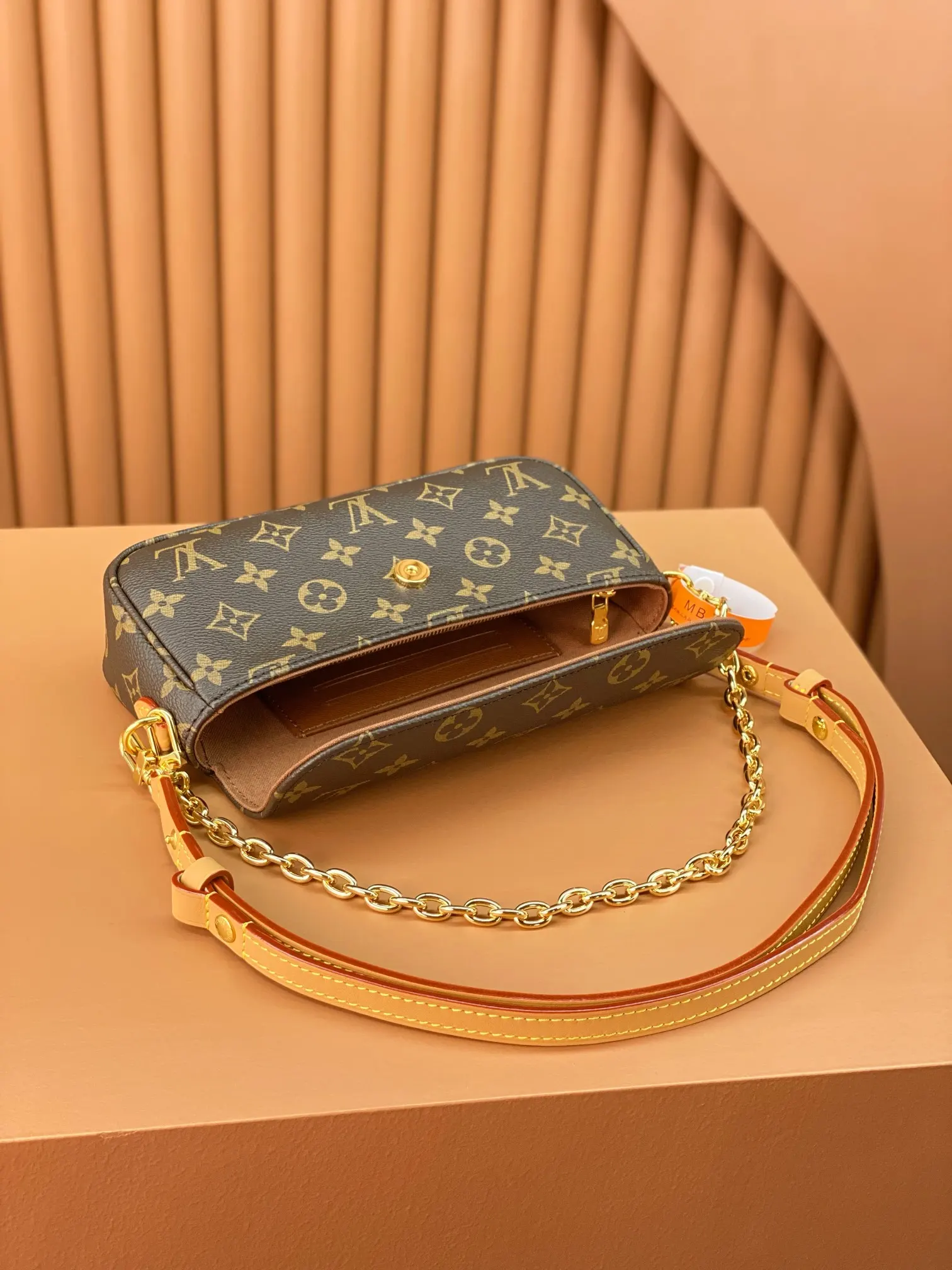 Chain Bag