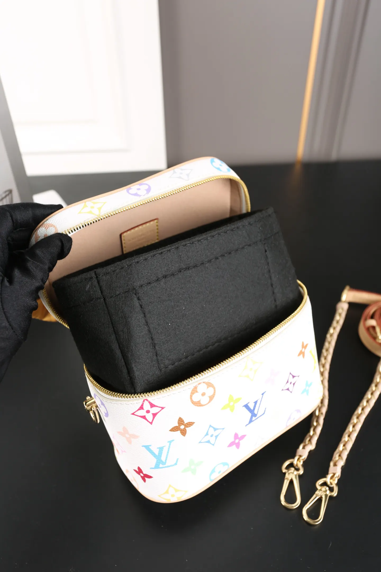 Louis Vuitton Crossbody Bag Lightweight