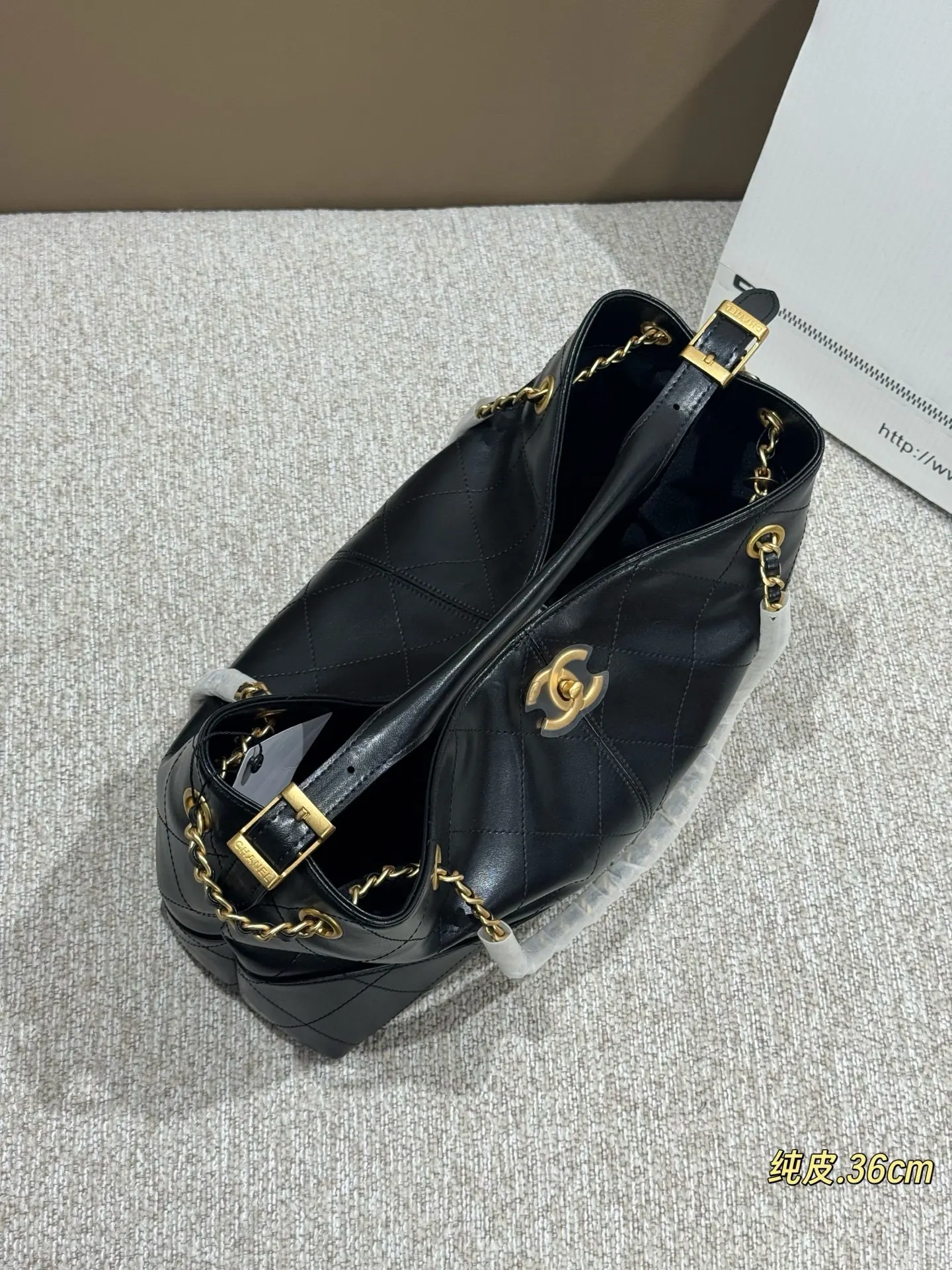 Chanel Gold Hobo Shoulder Bag Vintage Leather