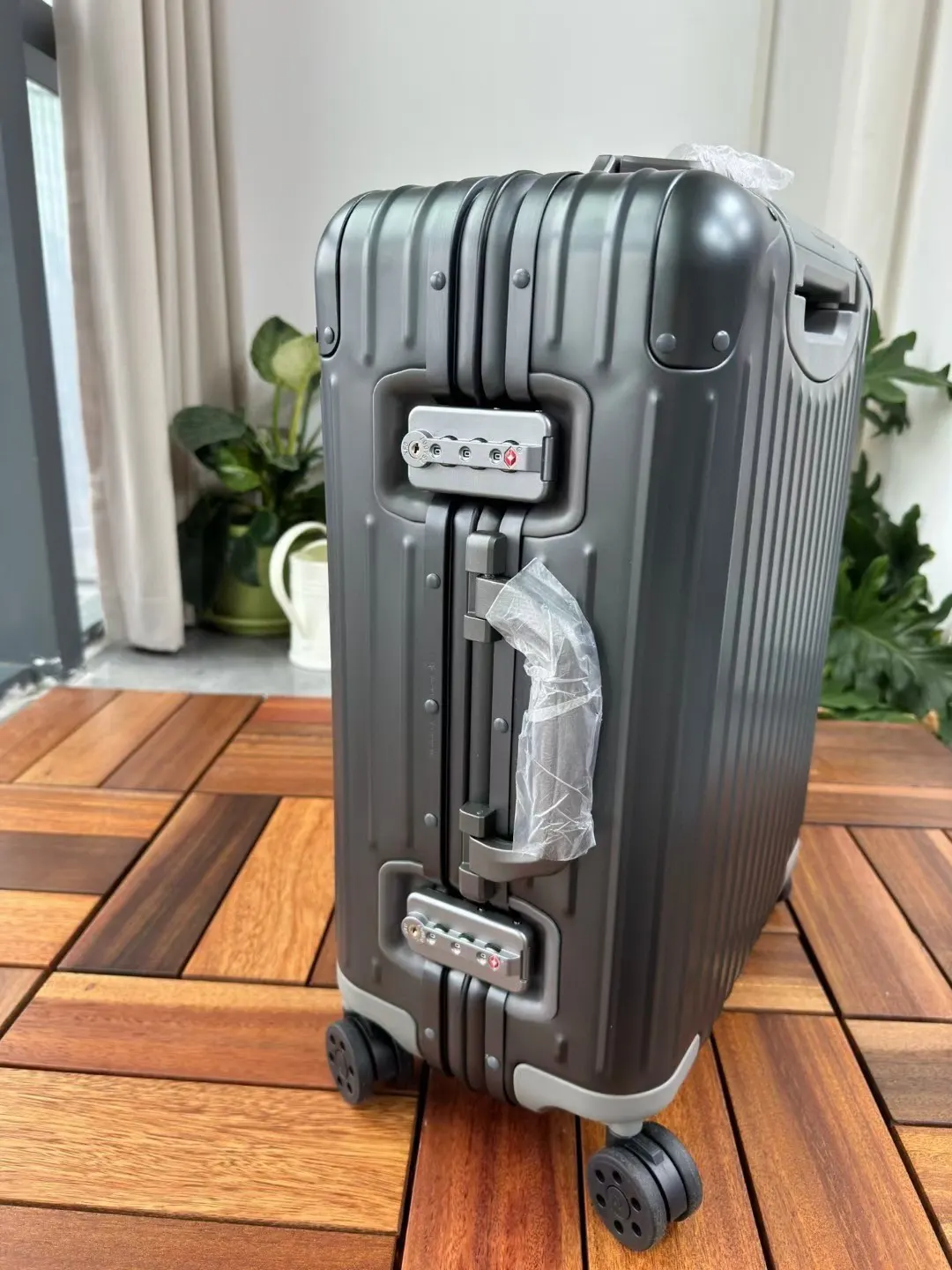 等太了久了 行李箱 旅行拉杆款 輕便出行款