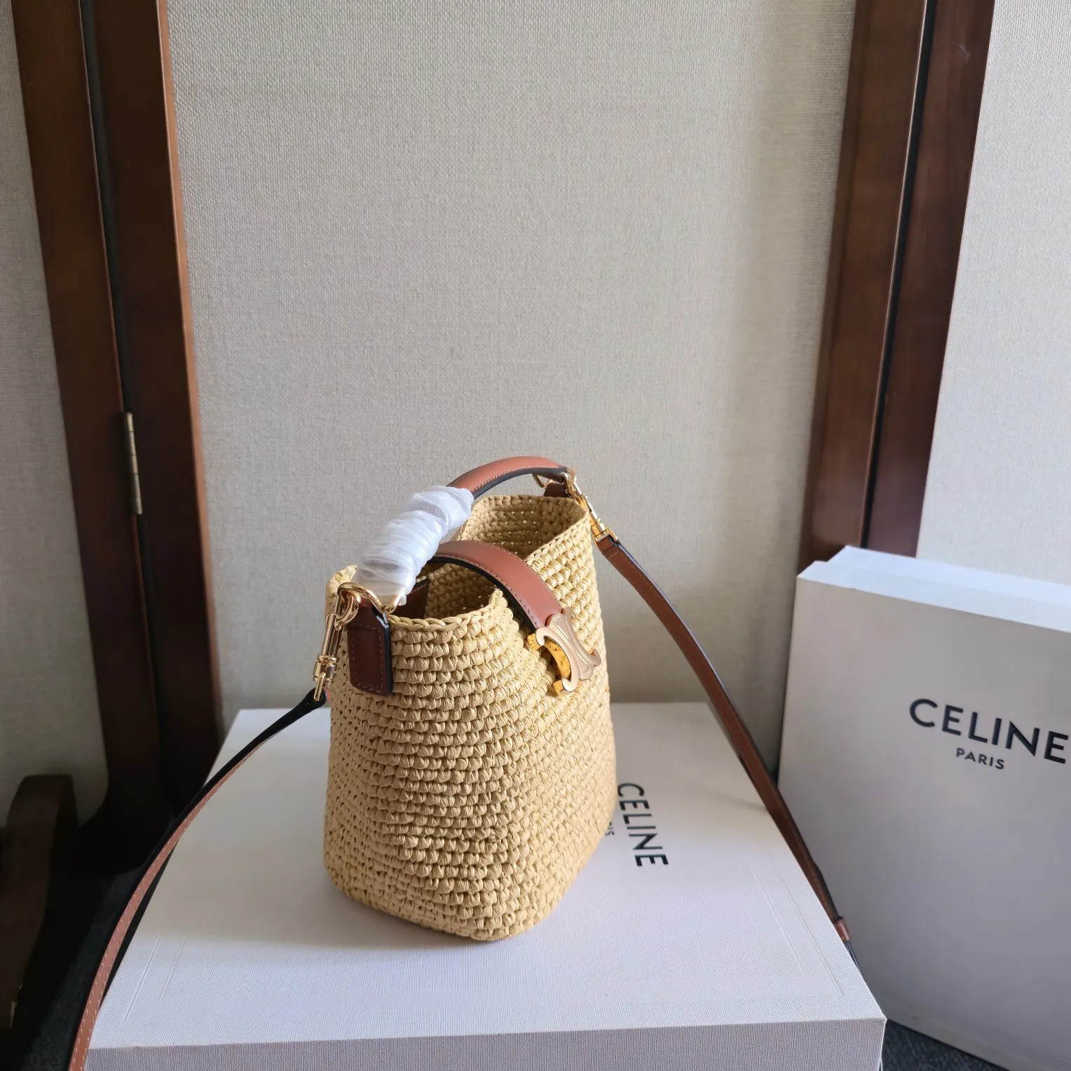金色 小牛皮 上线 CE家 mini草编桶包 水桶包 休闲水桶款