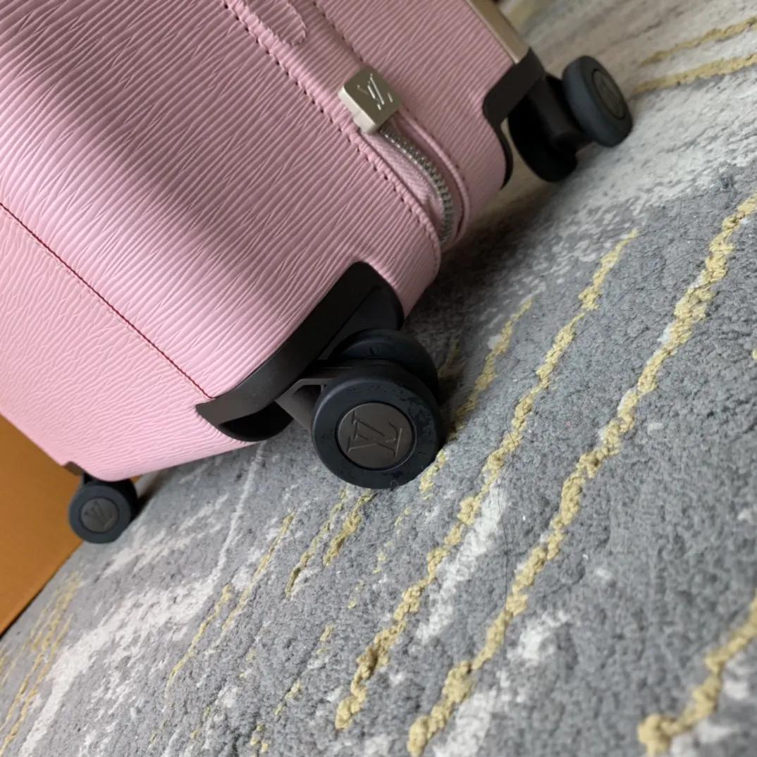 灰色 银色 拉杆真皮包裹 行李箱 旅行拉杆款 轻便出行款