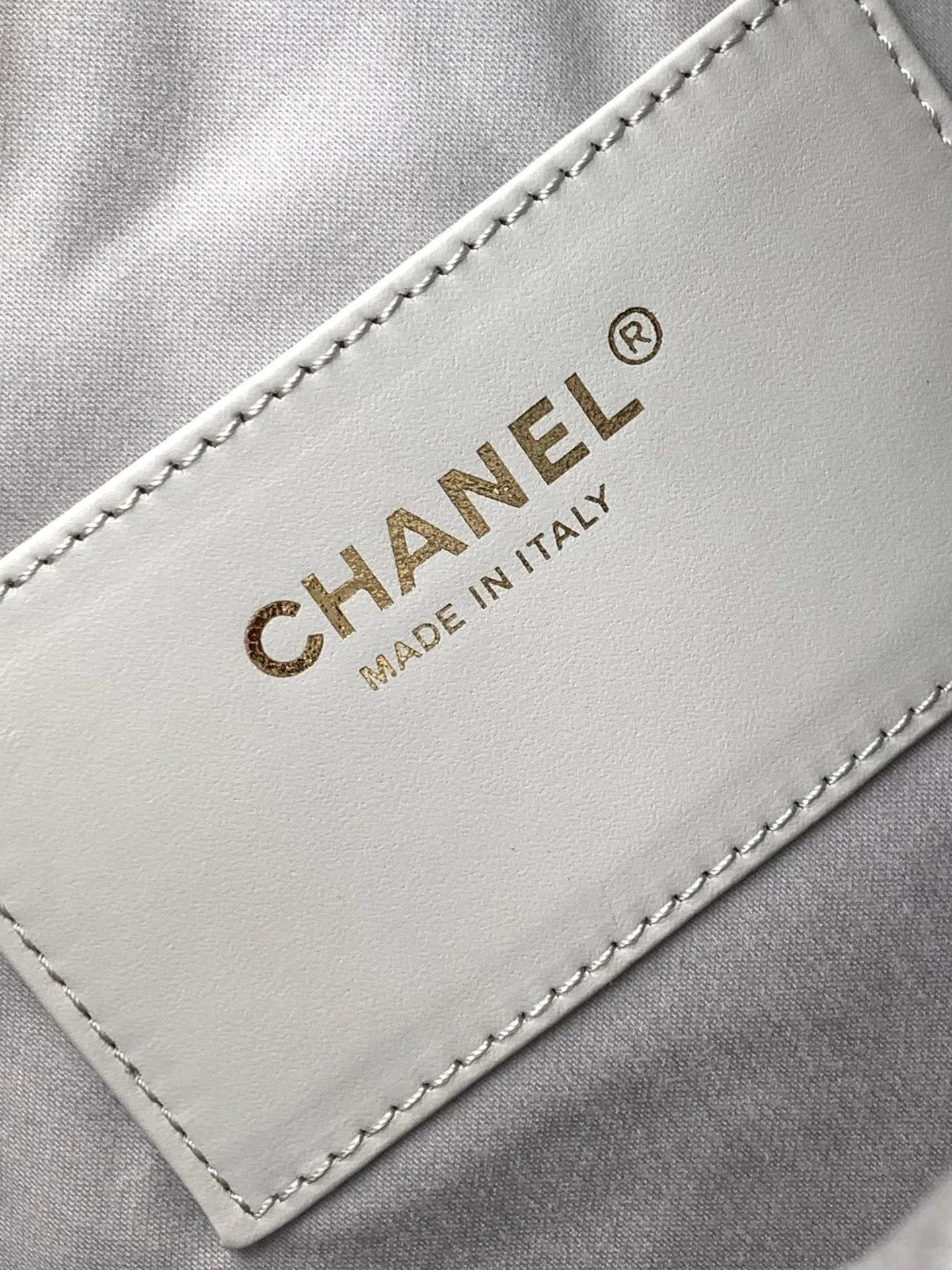 CHANEL Hobo 进口 免税 球纹皮嘻哈包 腋下包 復古腋下背款