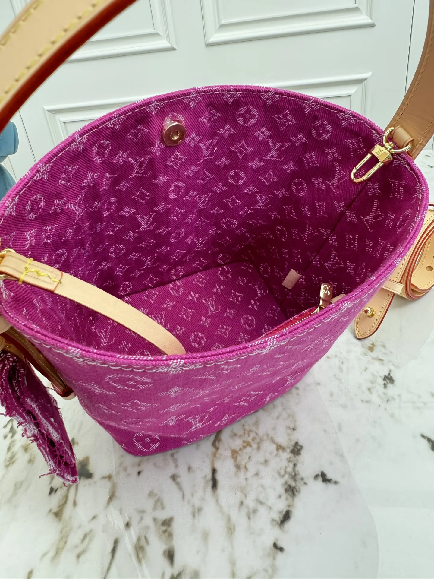 Louis Vuitton M27626 红色 皮革 手提包