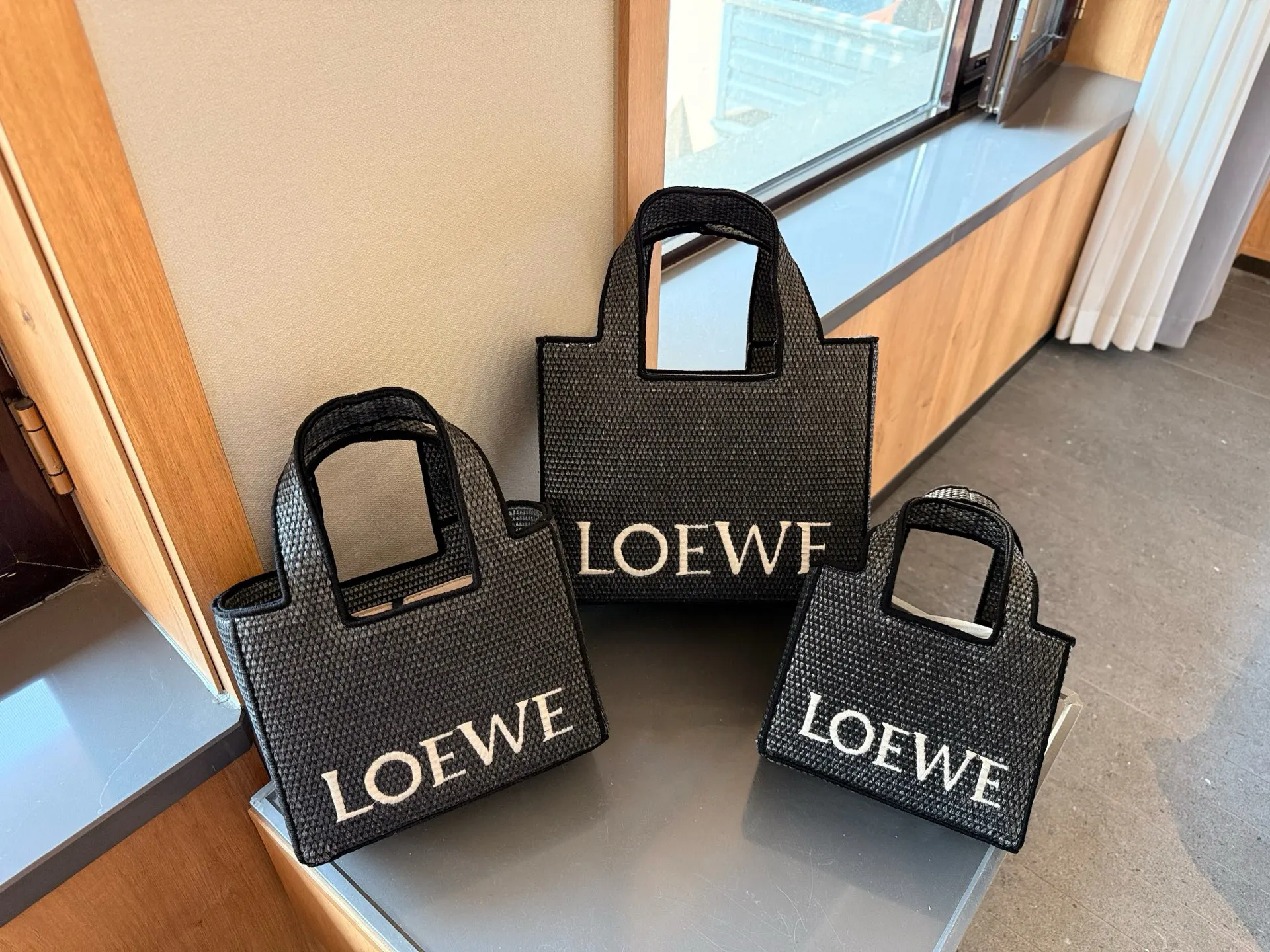 Loewe 长肩带 罗意威 Anagram Baske 手提包 通勤手提款