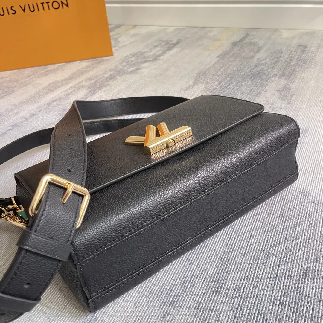 LV 黑色 米白 牛皮 收纳包 旅行收纳款