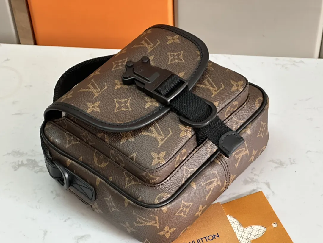 LV 牛皮 收納包 旅行收納款