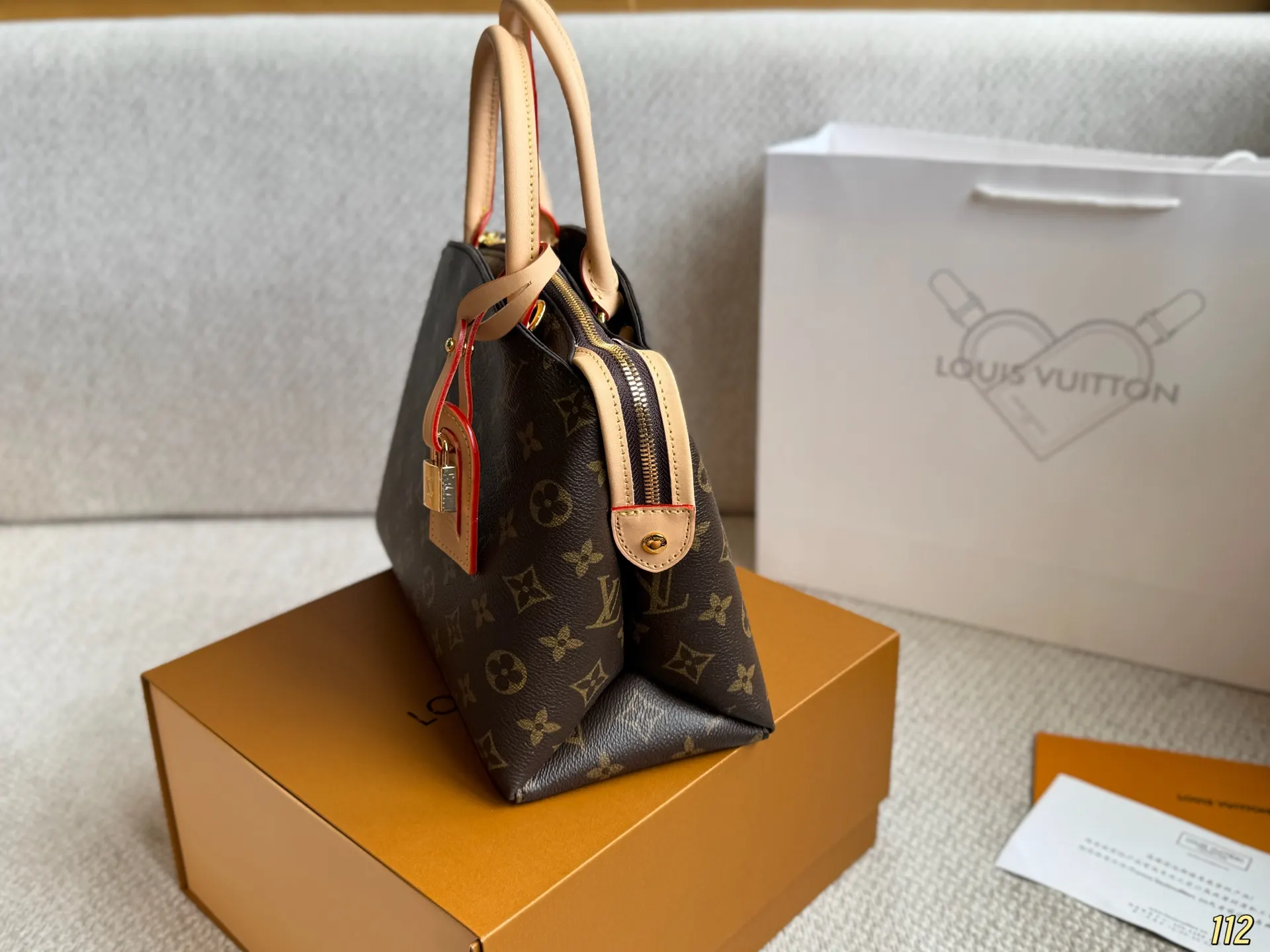 LV 重金钢五金 变频 托特包 轻 大容量托特款