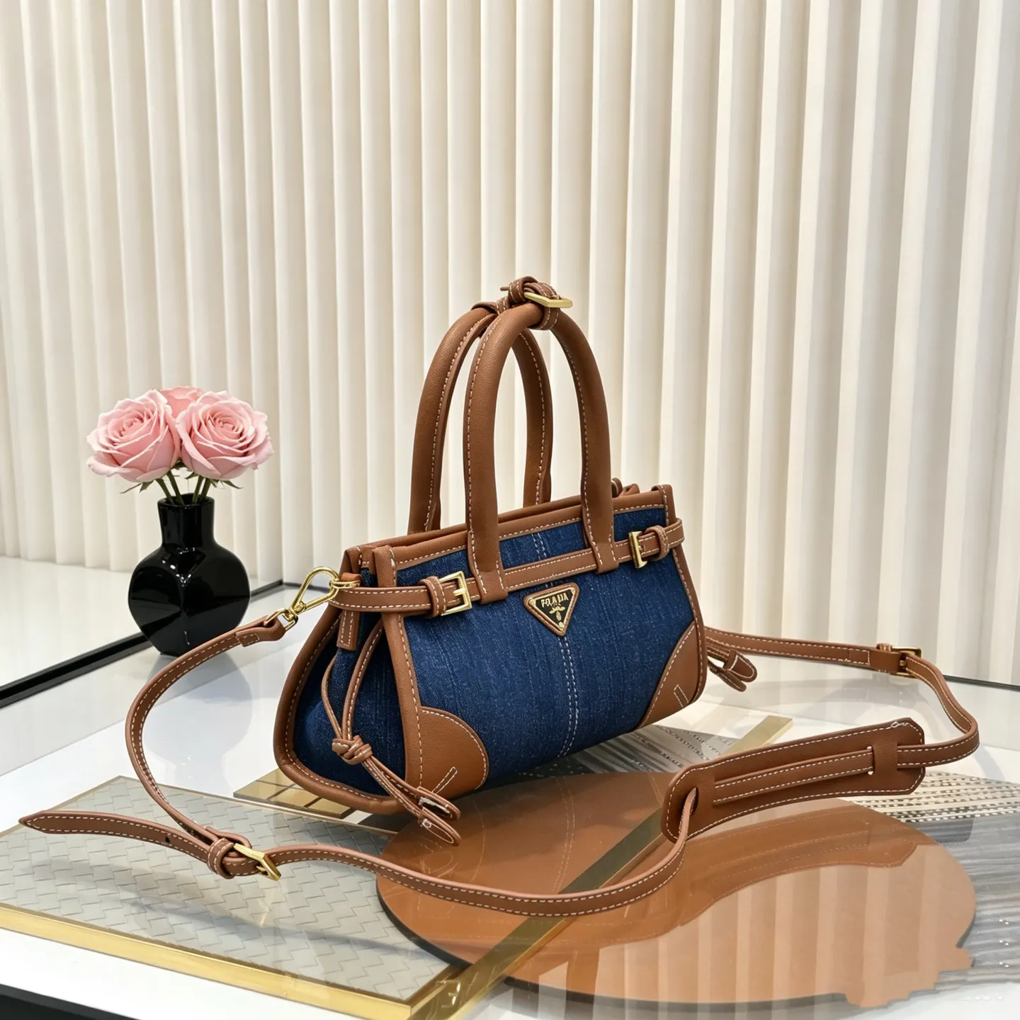 Prada 牛皮 牛仔 斜挎包 迷你休闲