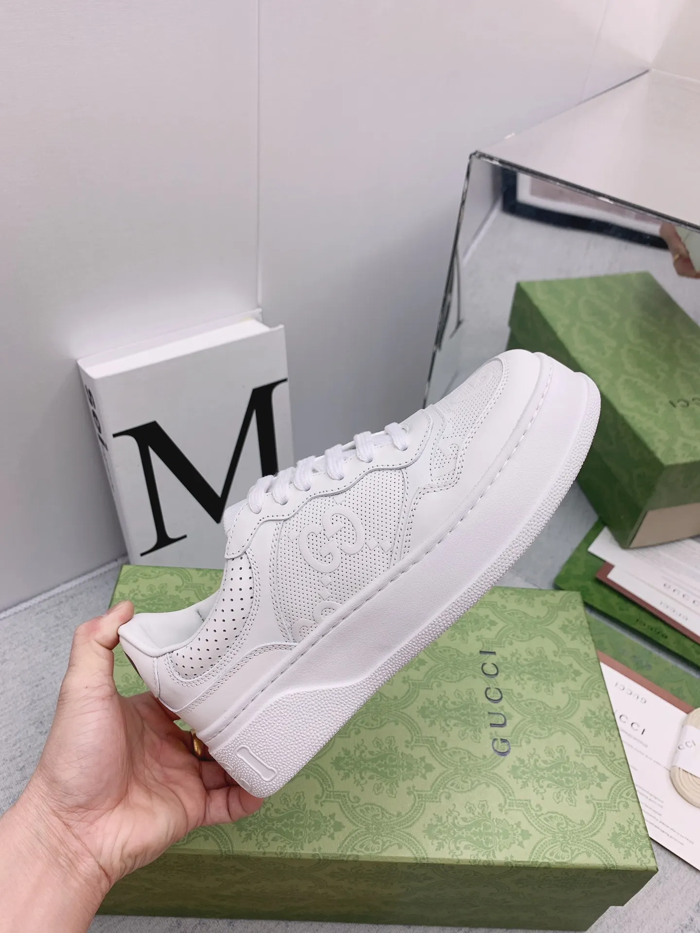 Gucci Logo休闲运动鞋