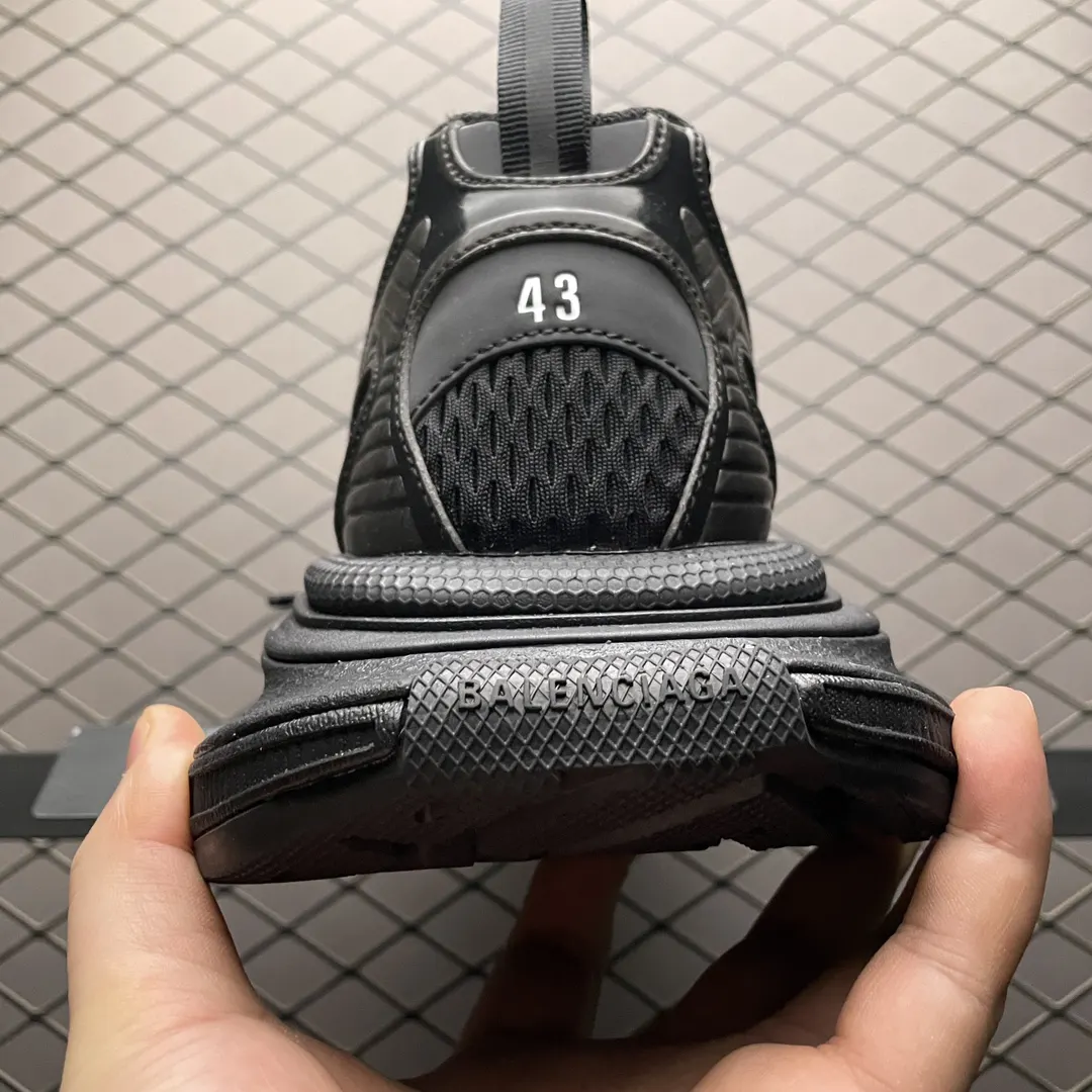 Balenciaga 3XL 运动鞋(數字2) Balenciaga 3XL 运动鞋(數字2)