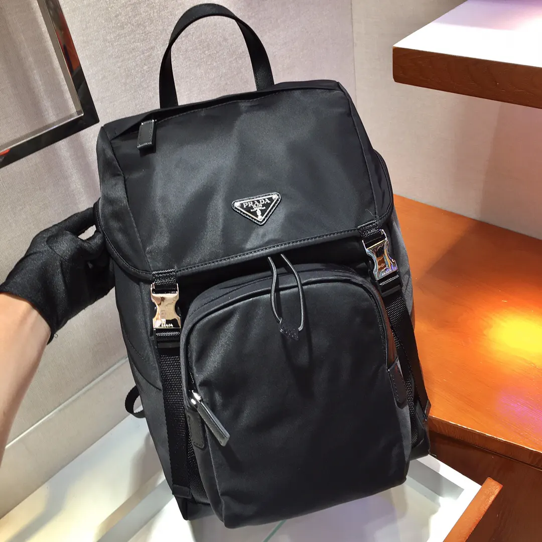 尼龍 雙肩背包 尼龍背包 雙肩包 实用雙肩款