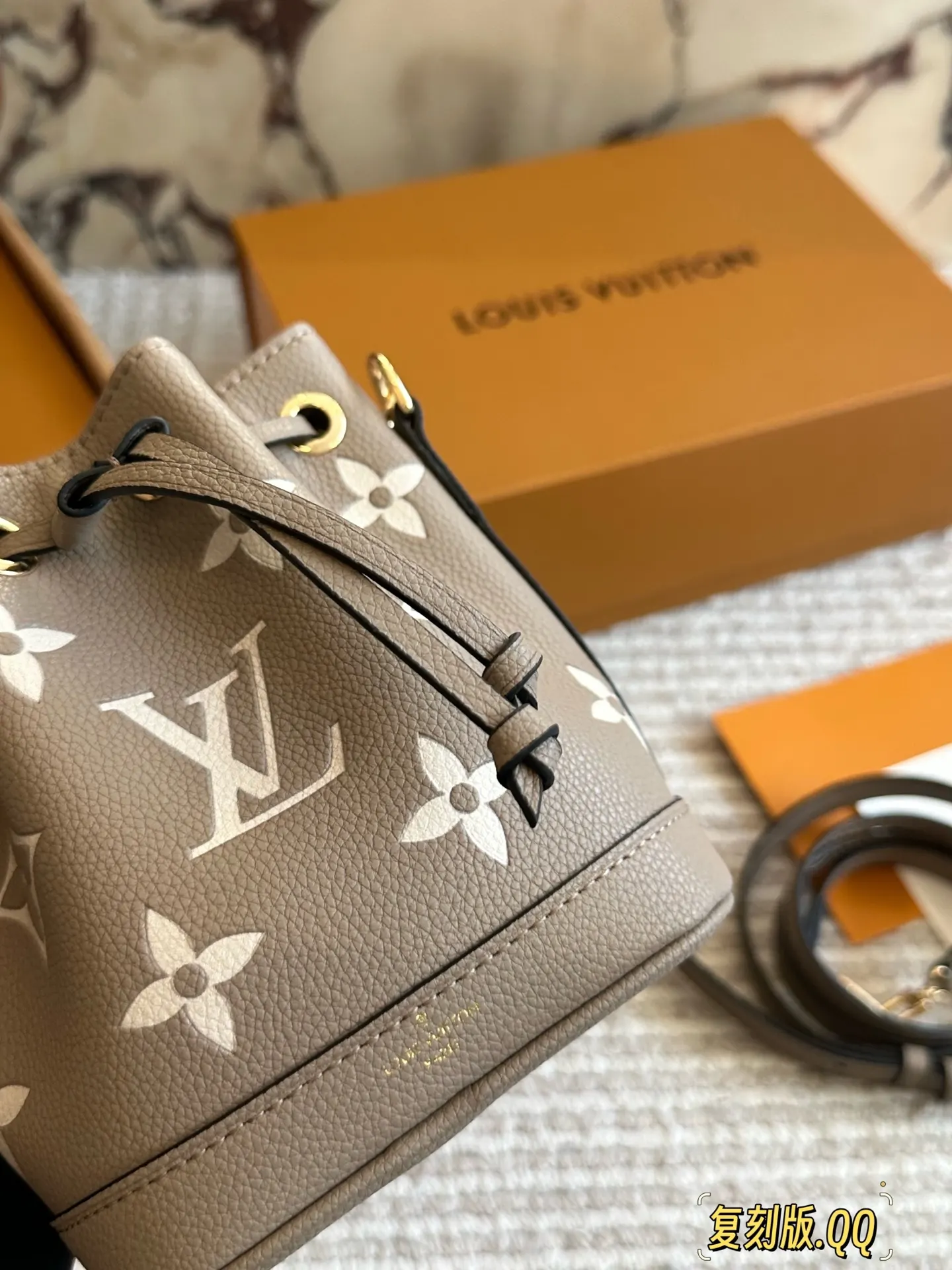 Louis Vuitton Monogram Bucket Bag Casual