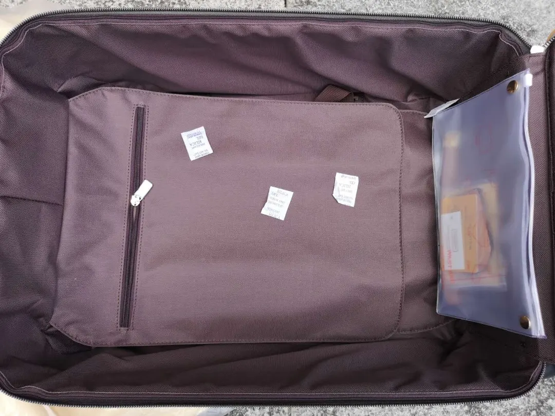 LV 產品 实 行李箱 旅行拉杆款 輕便出行款(數字9) LV 產品 实 行李箱 旅行拉杆款 輕便出行款(數字9)