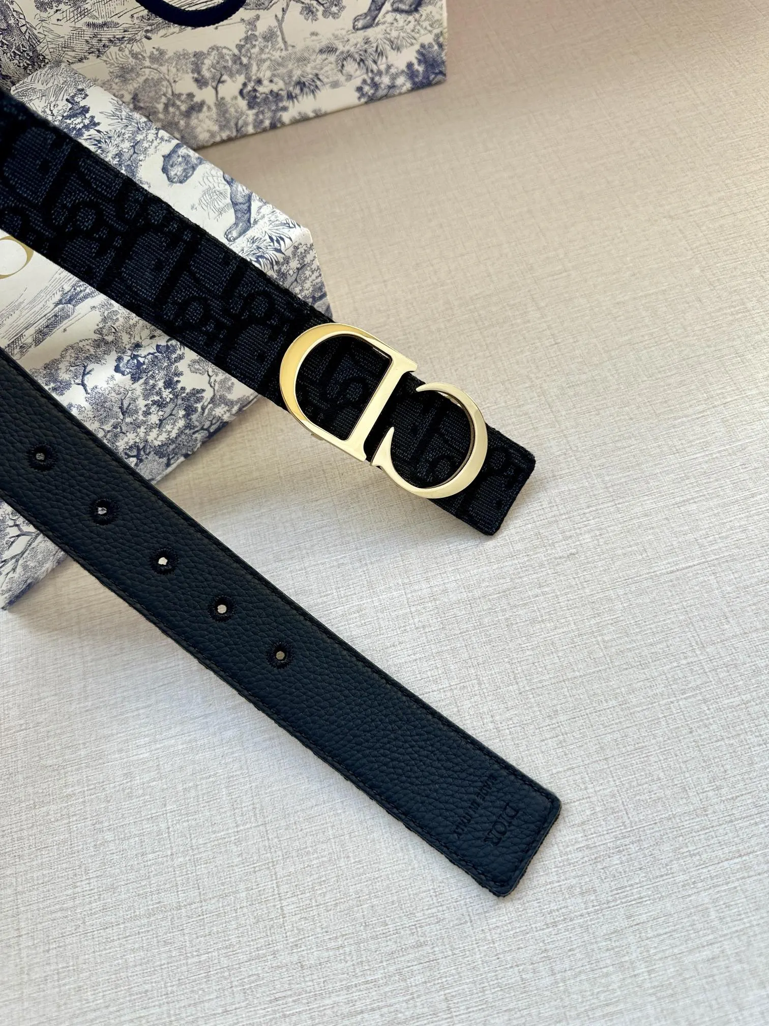 Dior 黑色Oblique腰带 金扣休闲款
