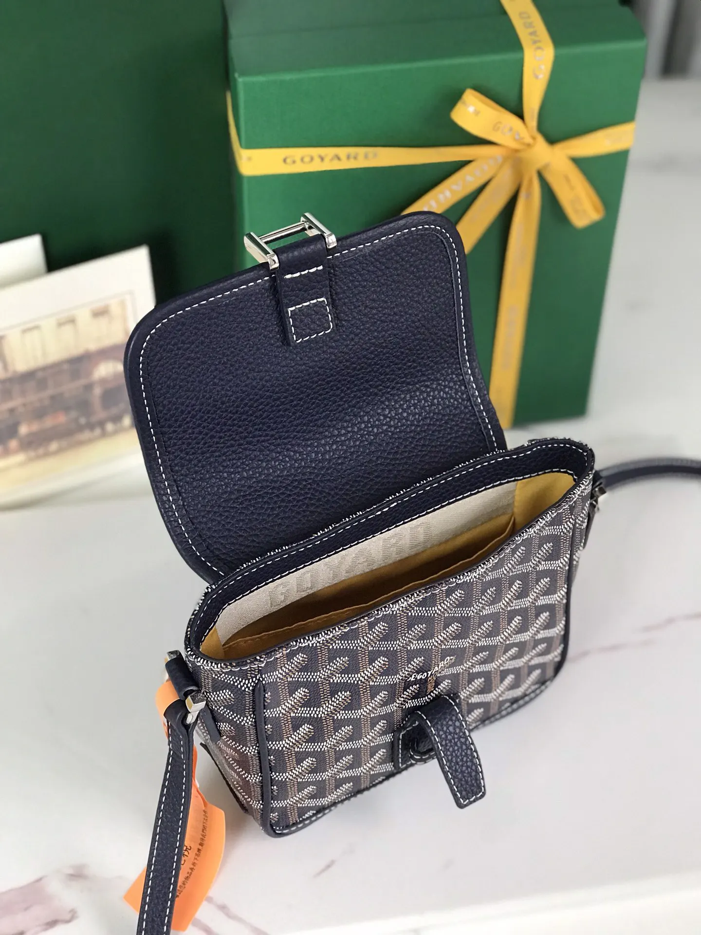 Fashion Item Travel