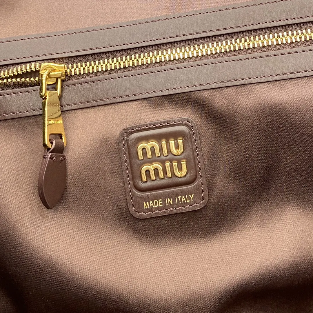 Gold Briefcase Business Commuter