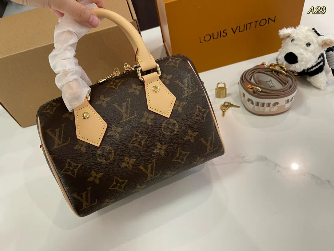 Louis Vuitton Fashion Item Travel