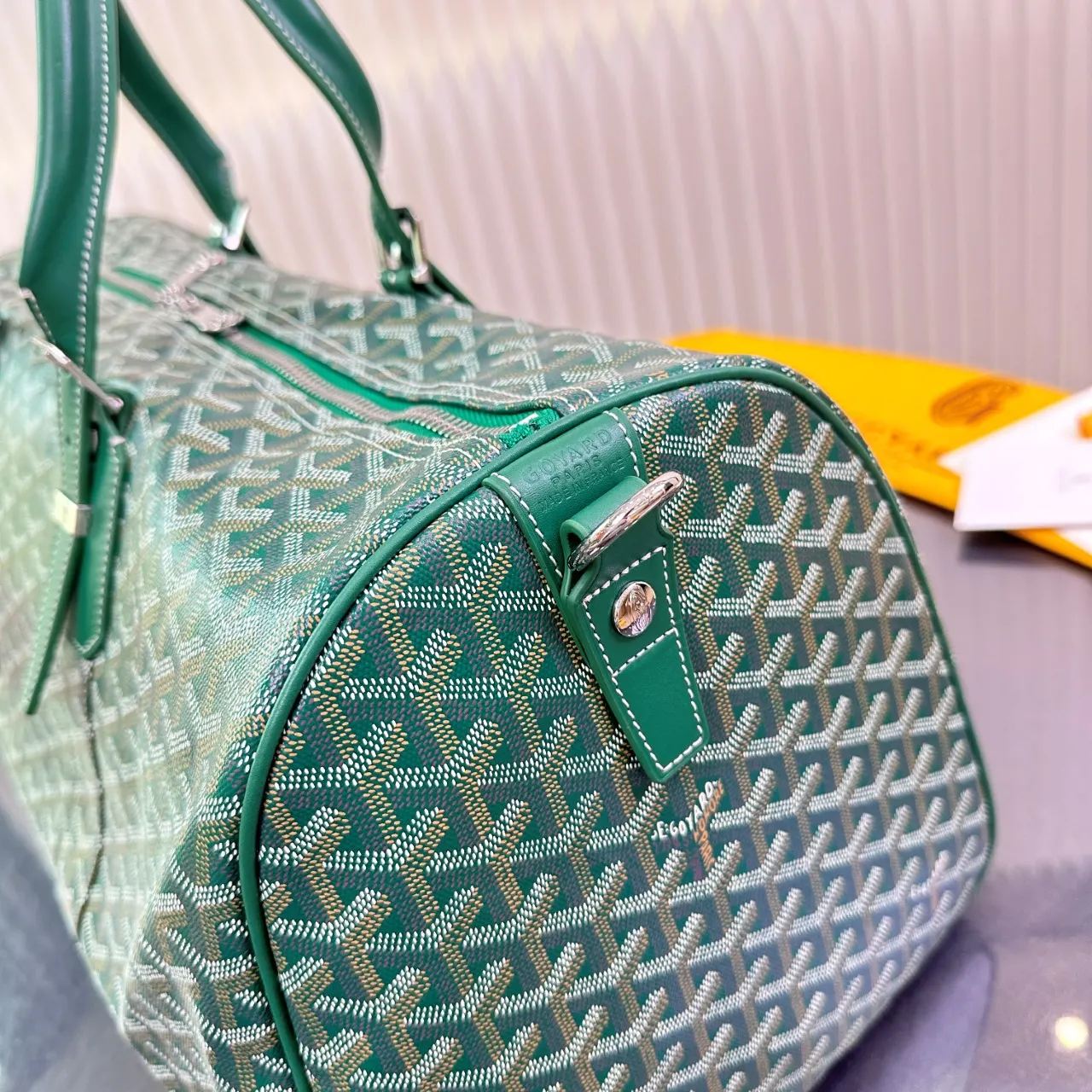 Goyard 黃色 BOSTON 旅行袋適合在机舱内使用 通过搭 一 大容量旅行款