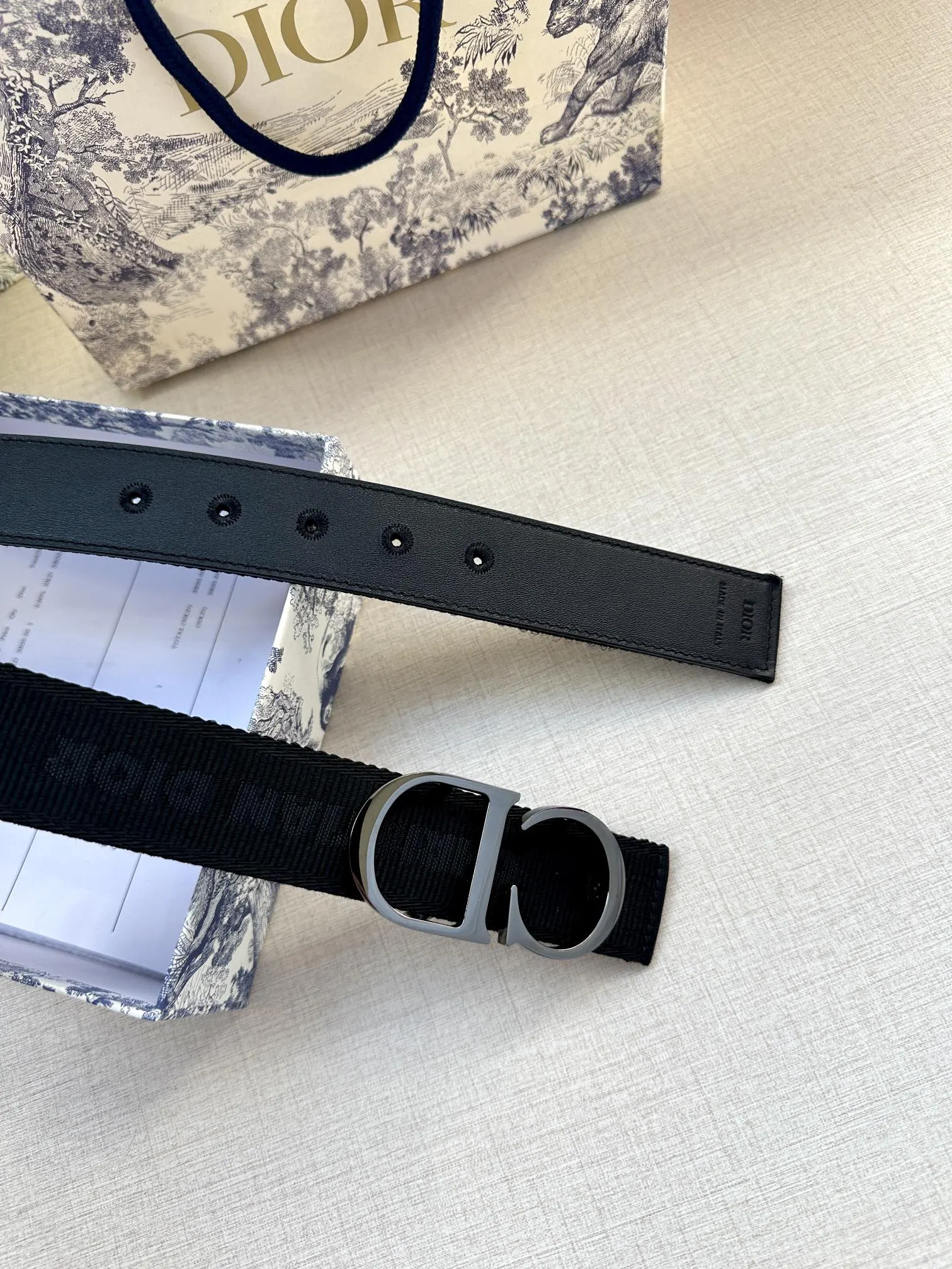 Dior 黑色Oblique腰带 金色CD扣