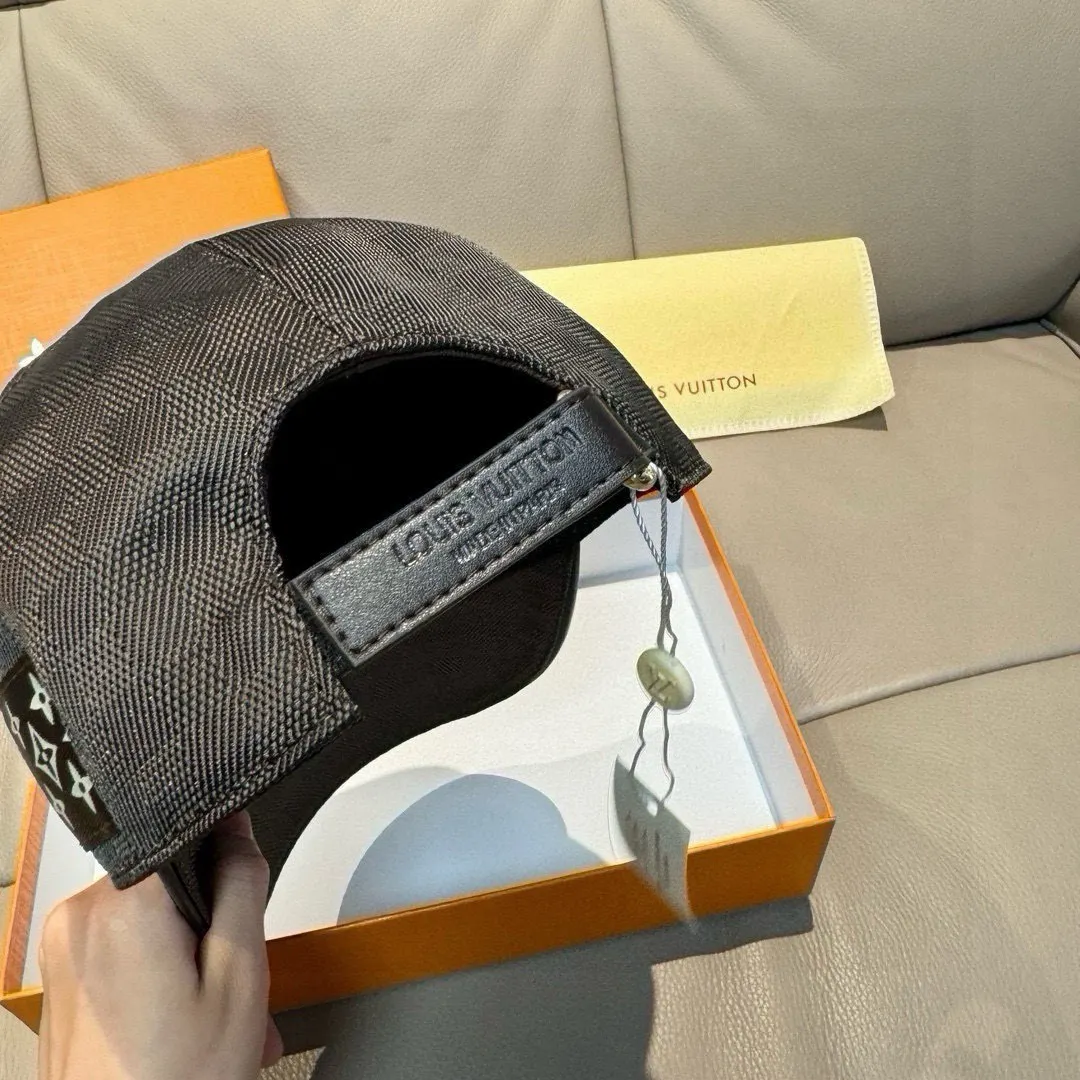 Louis Vuitton Fashion Item Casual Leather