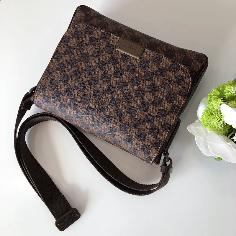 LV silver, handbag Image 2 LV silver, handbag Image 2