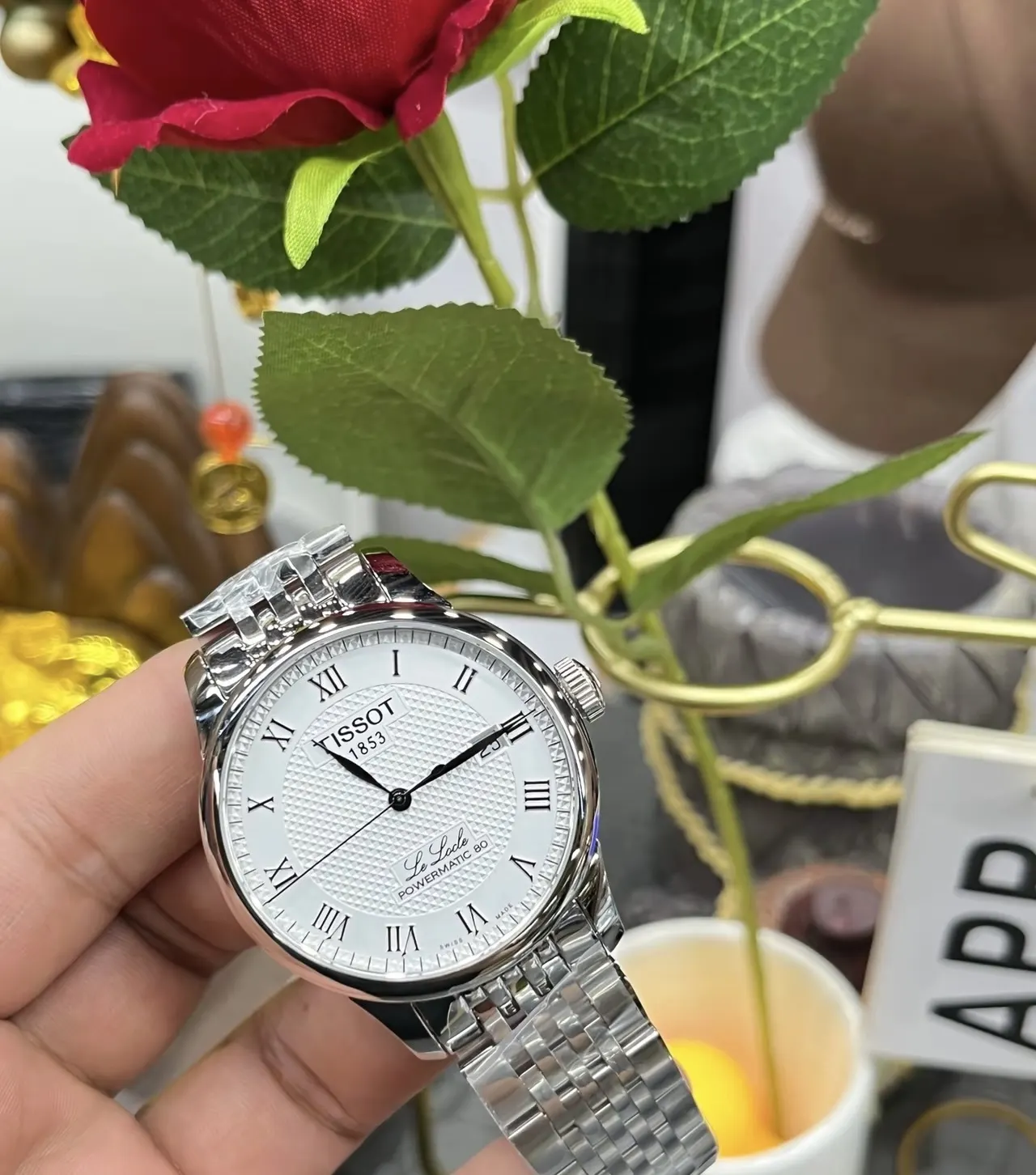 Longines 作为一款入门级的机械表 力洛克系列绝对是可以 手表 经典腕表款