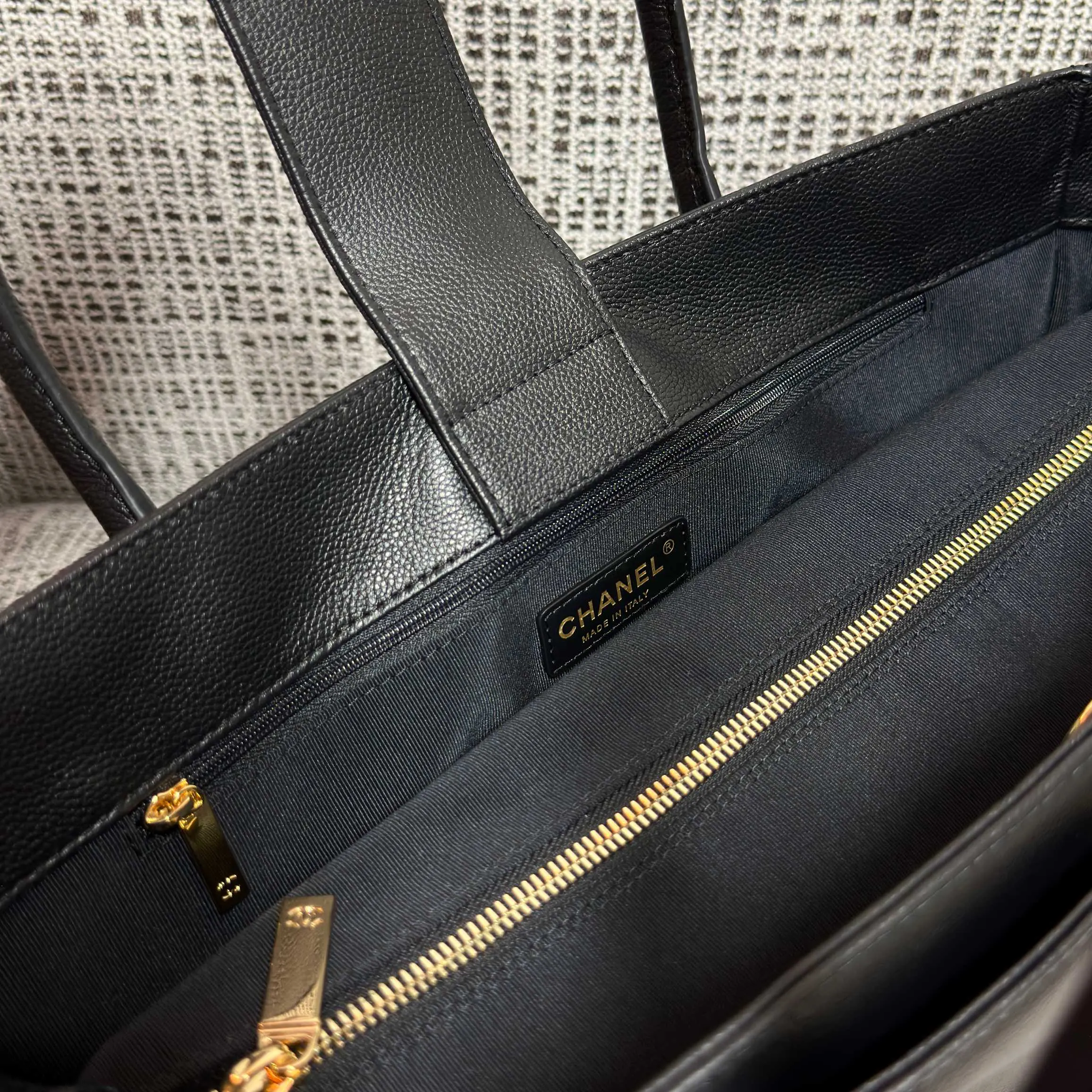 Chanel Tote Bag