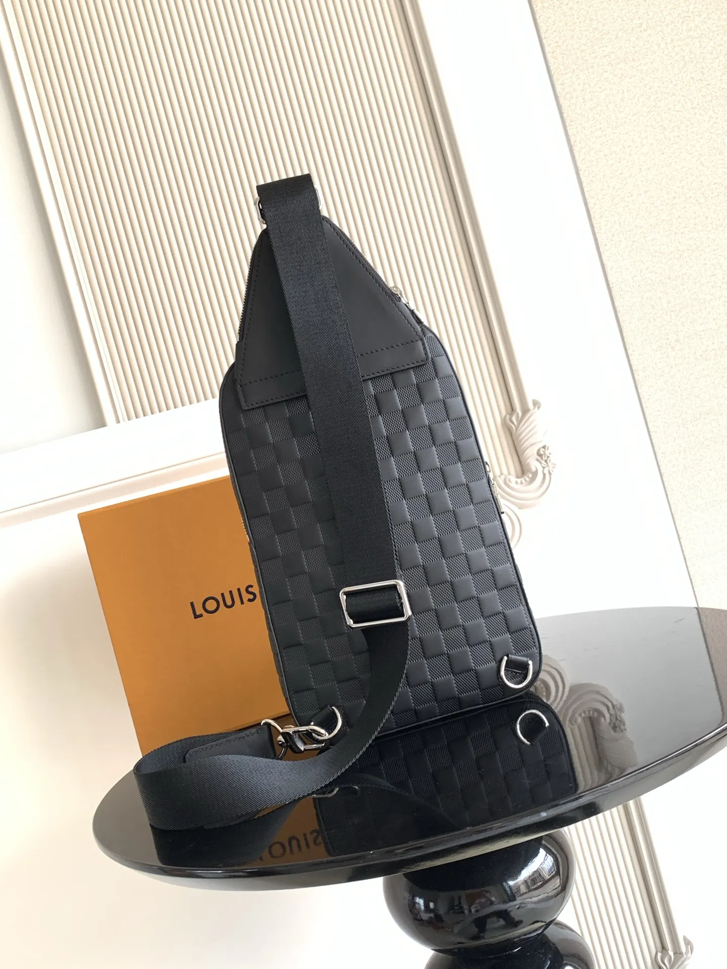 LV 帆布 單肩包 日常單肩背款