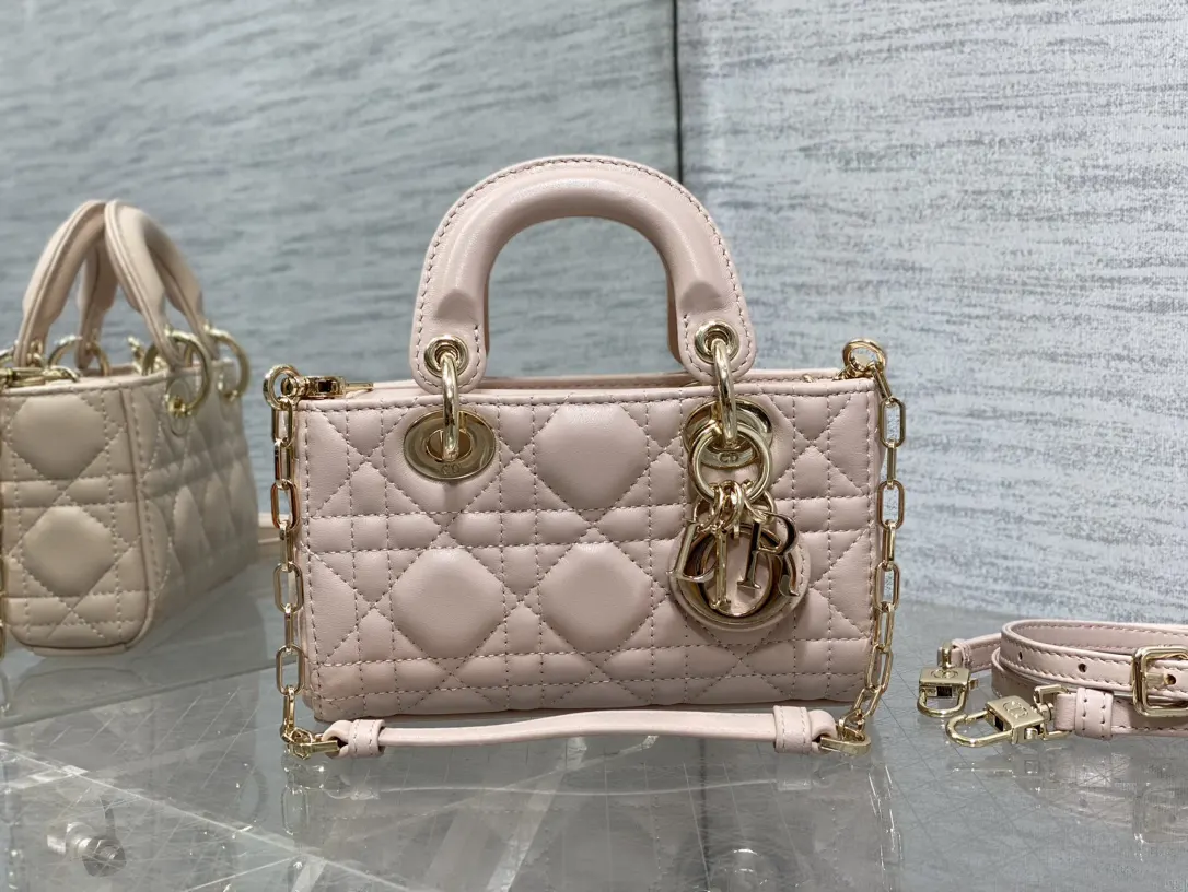 Dior Lady Dior Lady 胭脂粉色羊皮链条包 手提斜挎