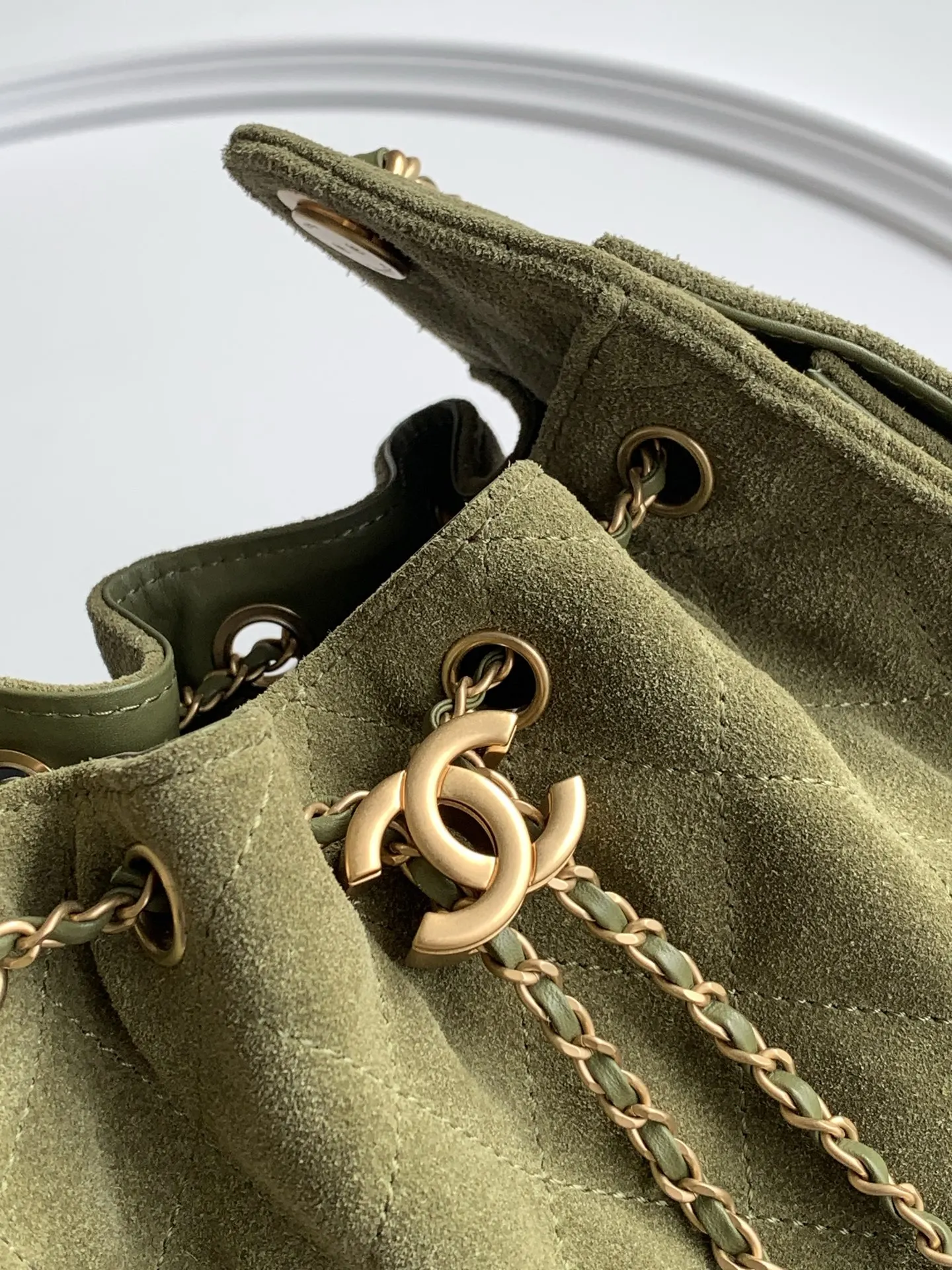 CHANEL 迷你磨砂皮 复古金币纽扣抽绳水桶包 菱格纹 经 链条包 精致链条款