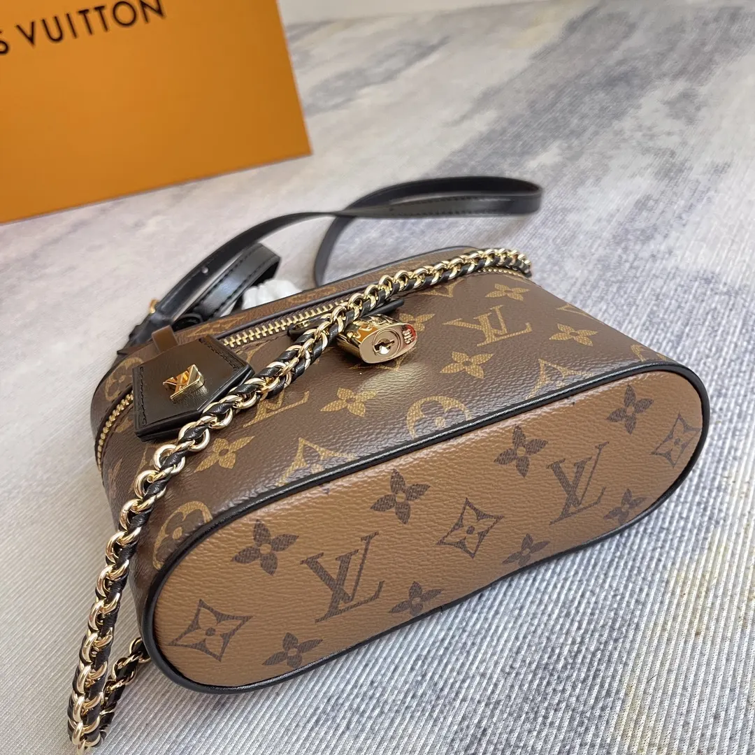 Louis Vuitton Monogram Chain Bag Canvas Image 9 Louis Vuitton Monogram Chain Bag Canvas Image 9