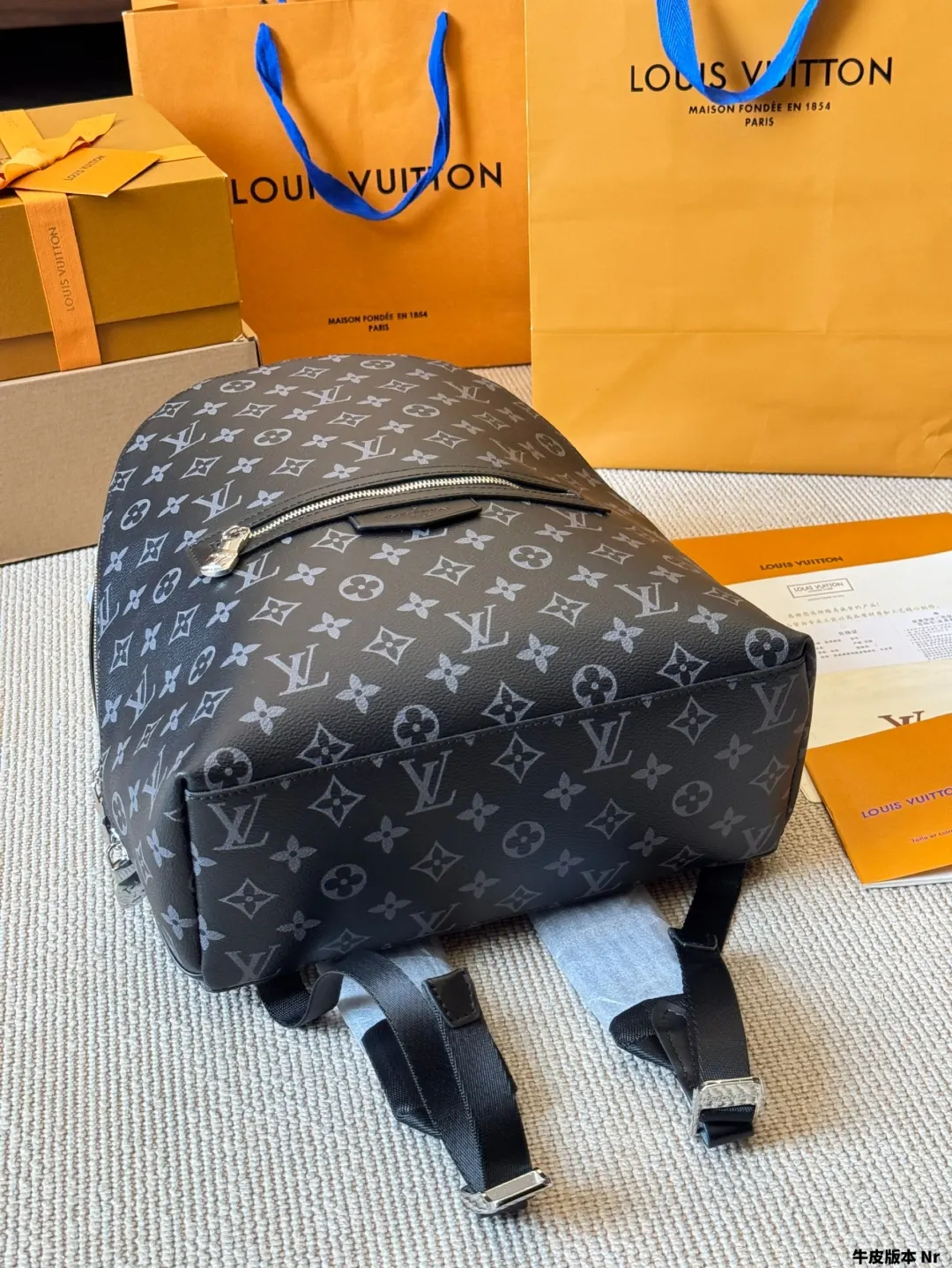 LV 老花 牛皮 高顔値雙肩包 Josh雙肩包 百 实用雙肩款(數字9) LV 老花 牛皮 高顔値雙肩包 Josh雙肩包 百 实用雙肩款(數字9)