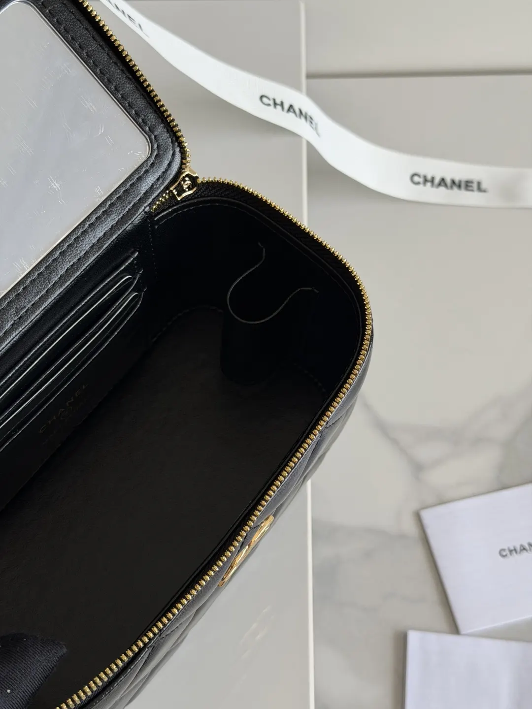 Chanel Top Handle Bag Commuter Classic