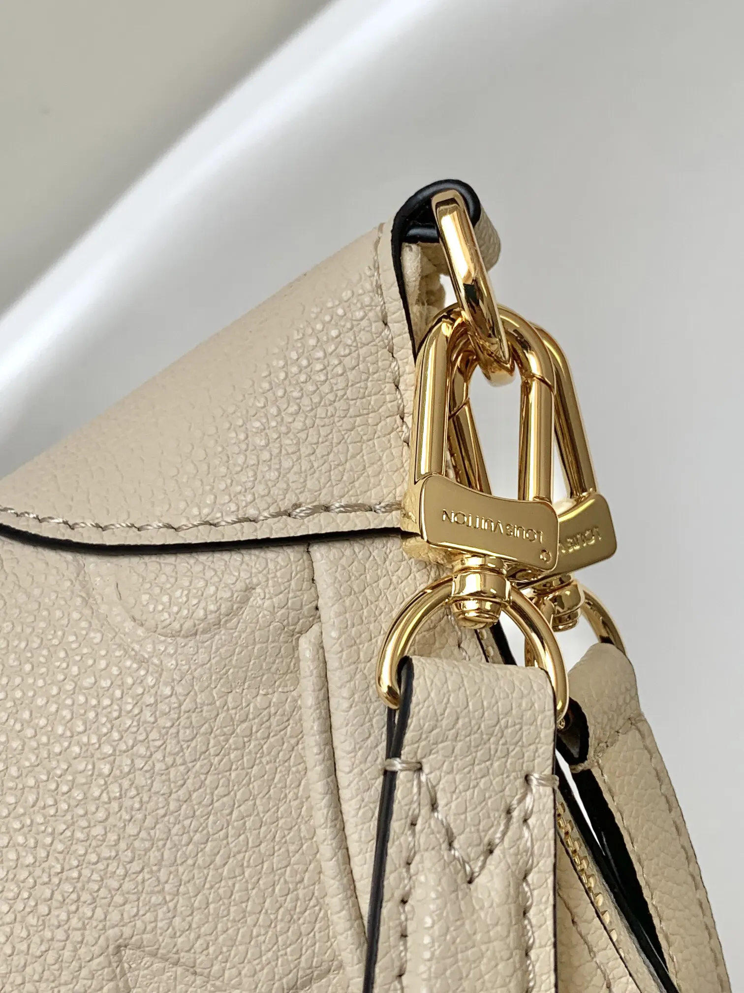 LV Black Pink Color Scheme Handbags | ORBUYBAG High-End Fashion Boutique
