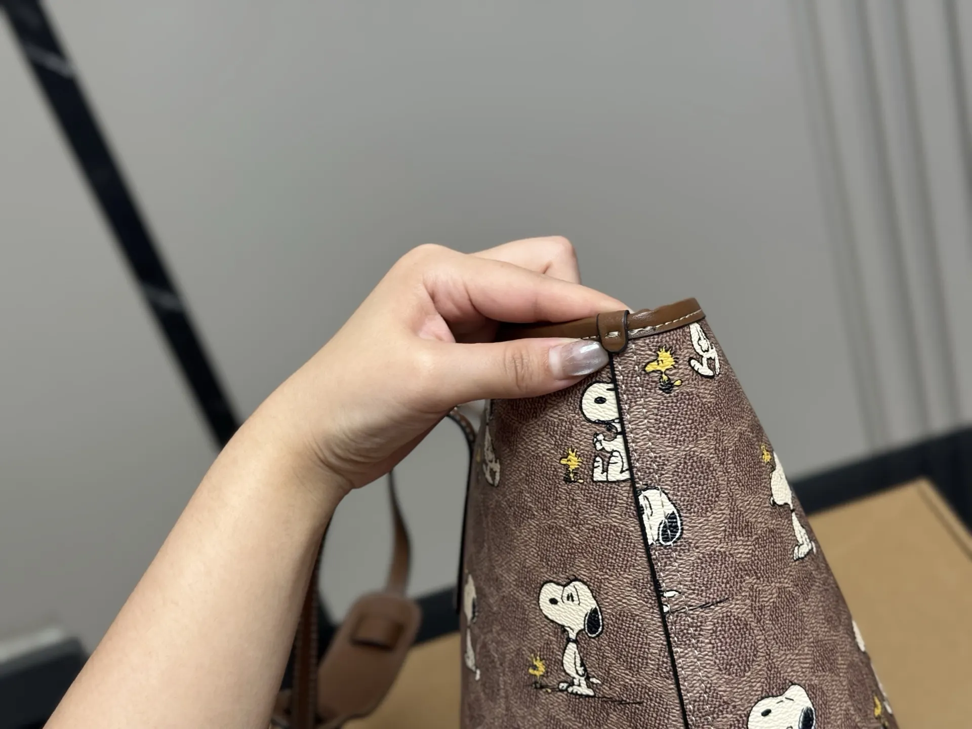 Coach city托特包 大容量托特款