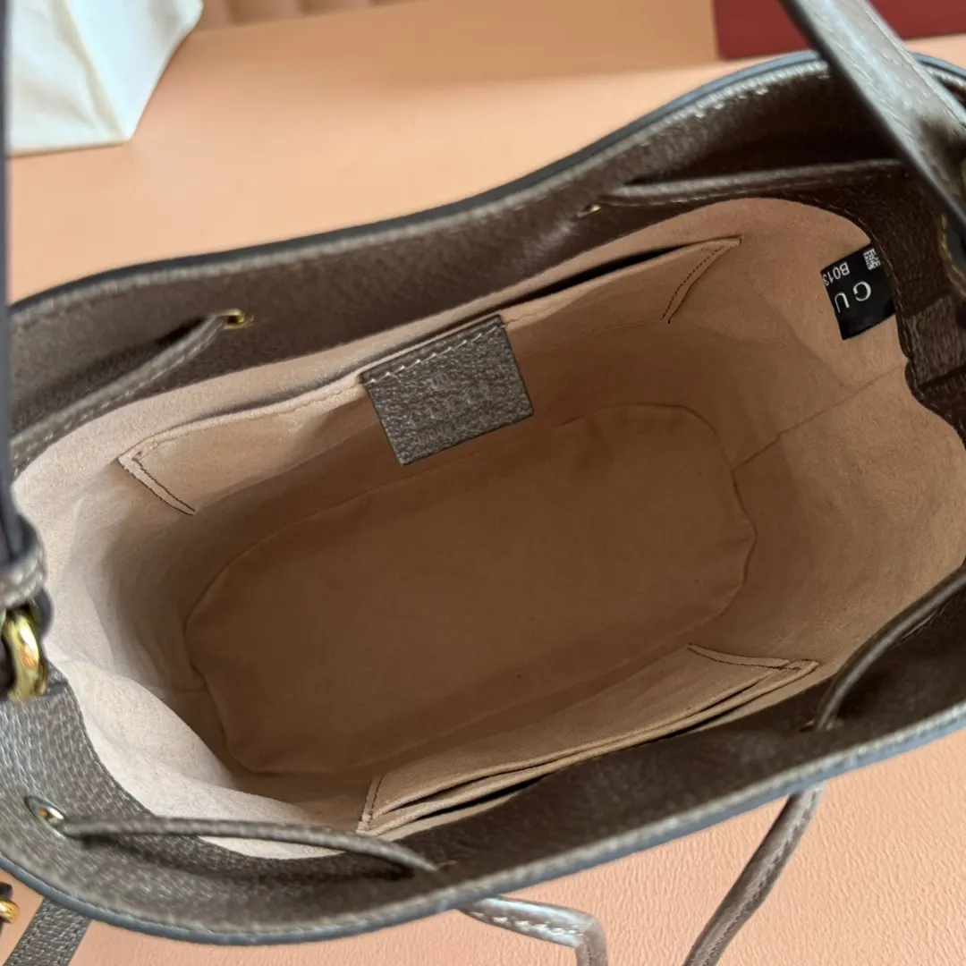 水桶包中号 休闲水桶款