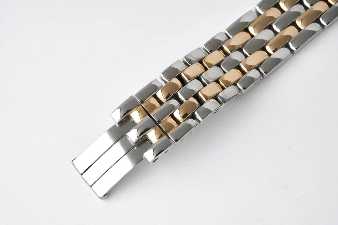 Cartier 白色 蓝色 手表 经典腕表款