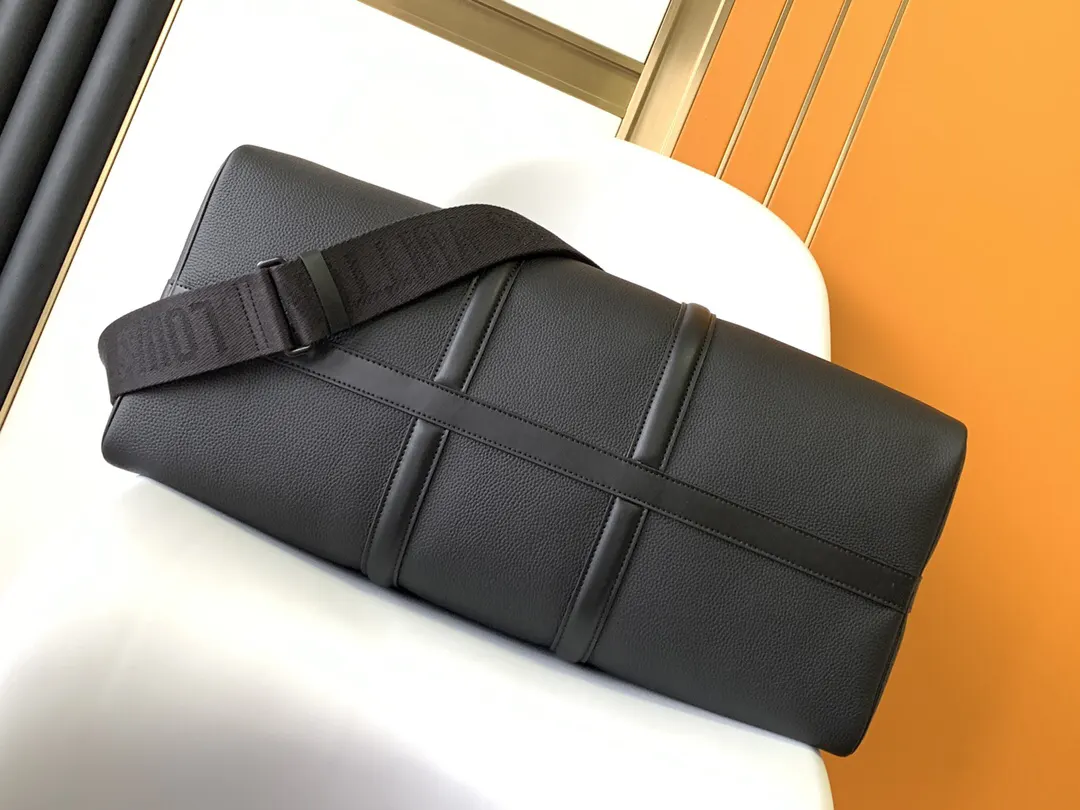 LV Keepall 黑色 牛皮 旅行袋 大容量旅行款